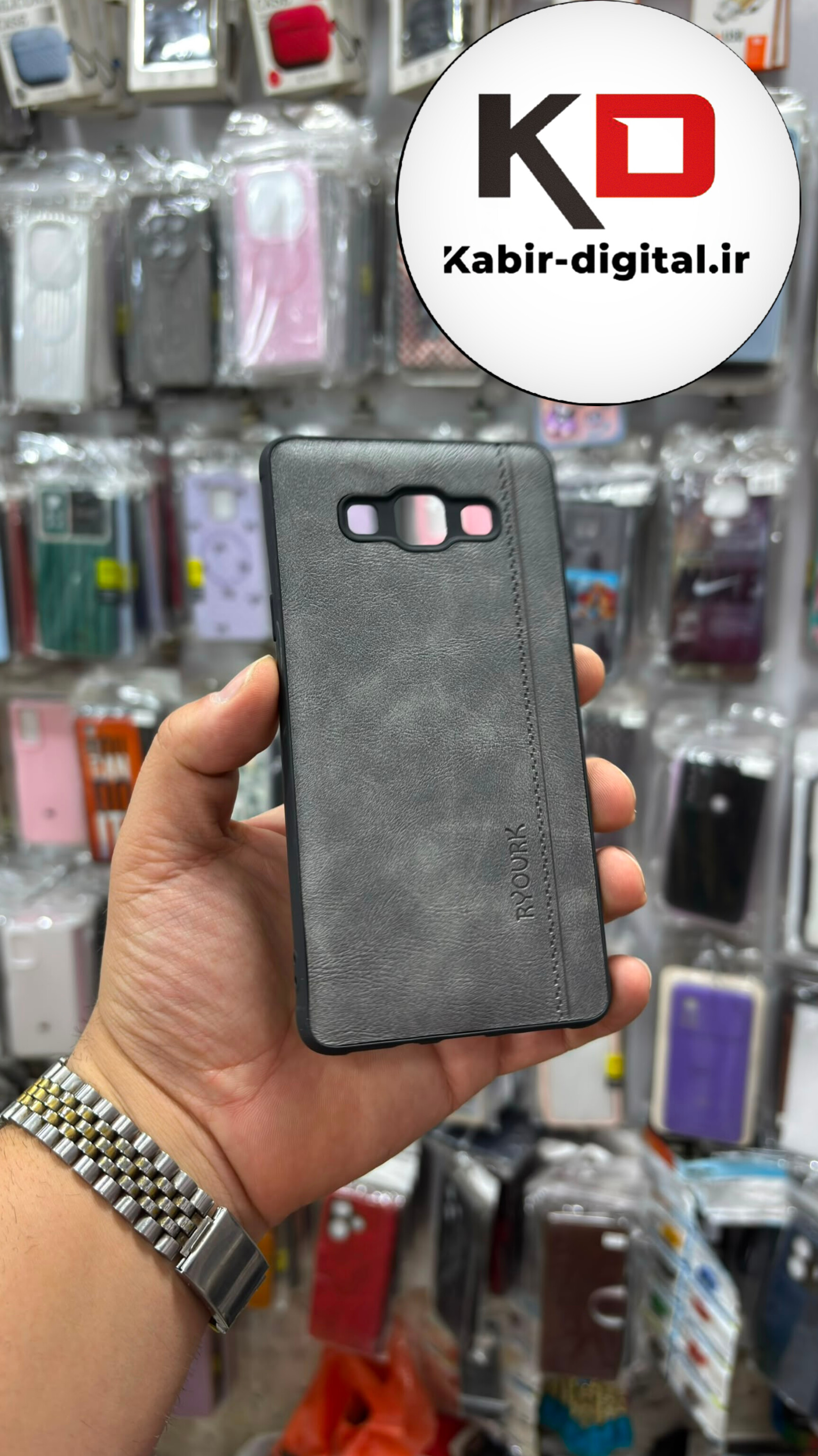 قاب گوشی Galaxy A7 سامسونگ سیلیکونی طرح چرمی کلاسیک RYOURK محافظ لنز دار