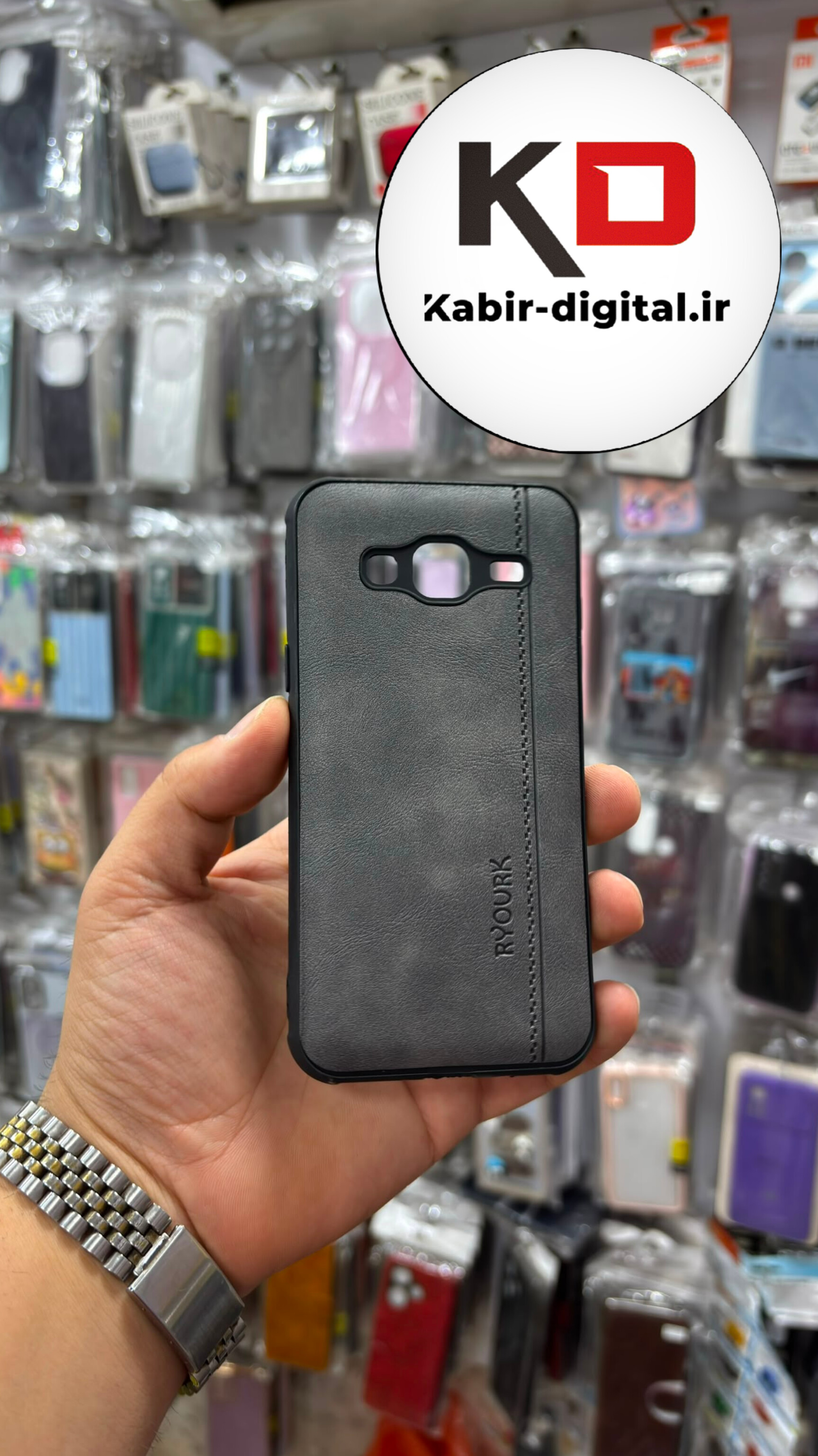 قاب گوشی Galaxy J310 / J3 2016 سامسونگ سیلیکونی طرح چرمی کلاسیک RYOURK محافظ لنز دار