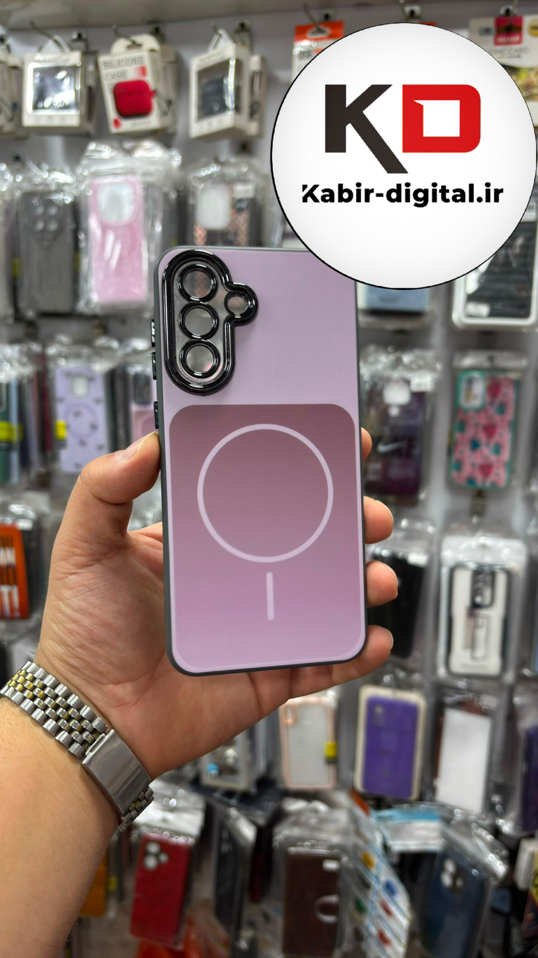 قاب گوشی  Galaxy A56 / A36 سامسونگ PVD طرح مگ سیف MagSafe صورتی محافظ لنزدار کرومی