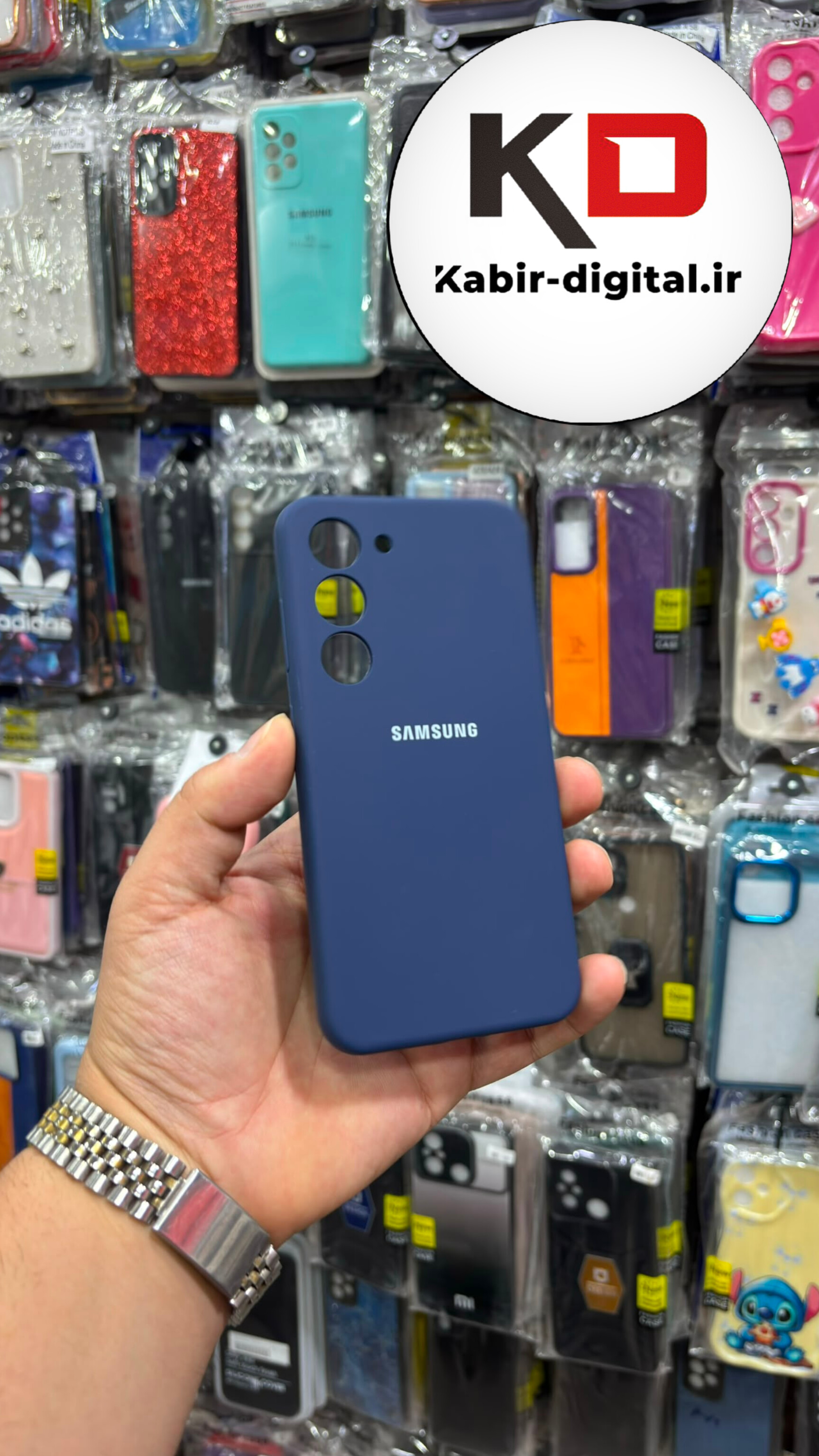 قاب گوشی Galaxy S23 سامسونگ سیلیکونی اورجینال درجه یک داخل پارچه زیر بسته محافظ لنزدار سرمه ای