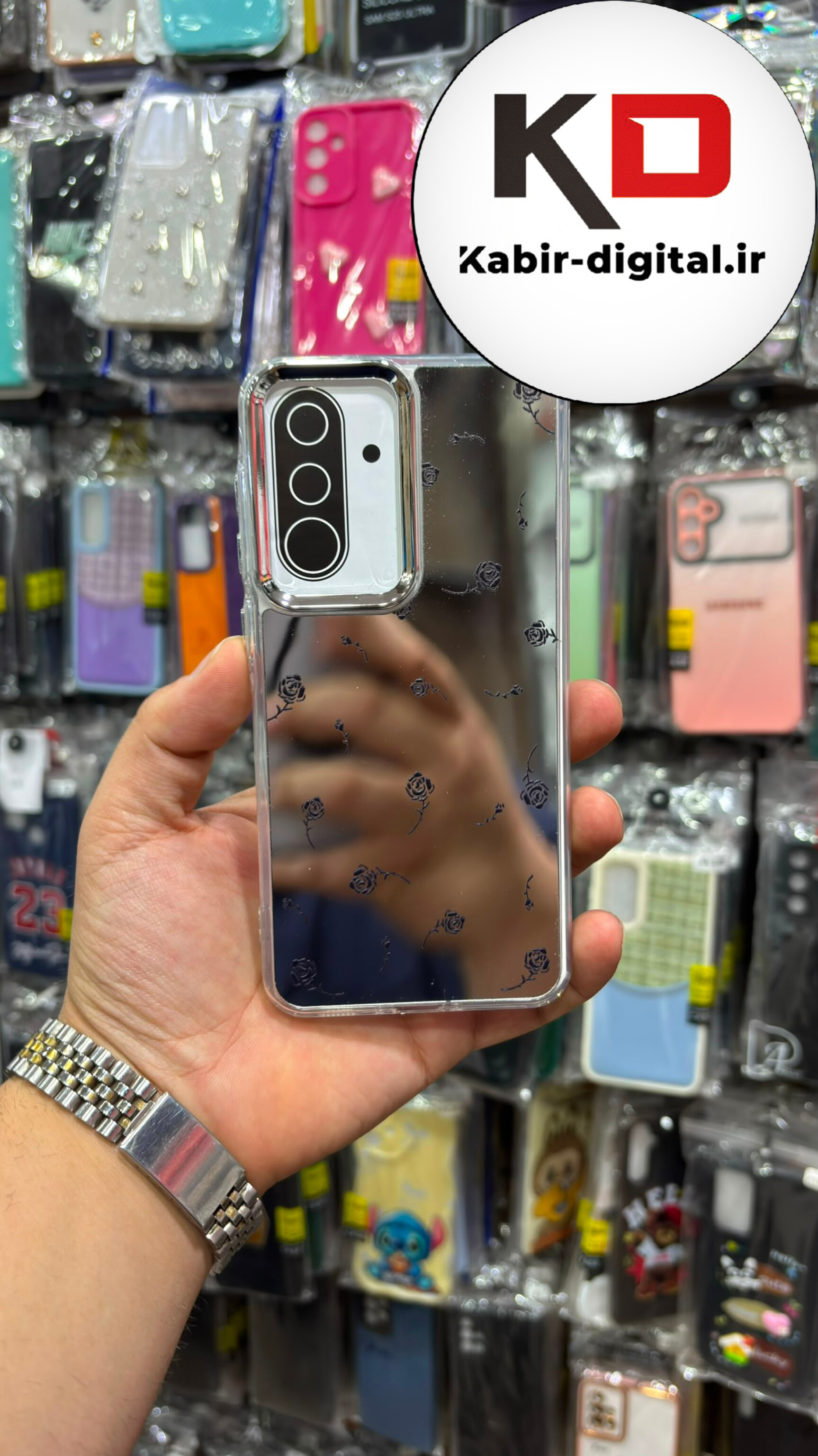 قاب گوشی Galaxy A56 / A36 سامسونگ طرح آینه ایی اورجینال محافظ لنز دار رنگ نقره ای طرح گل
