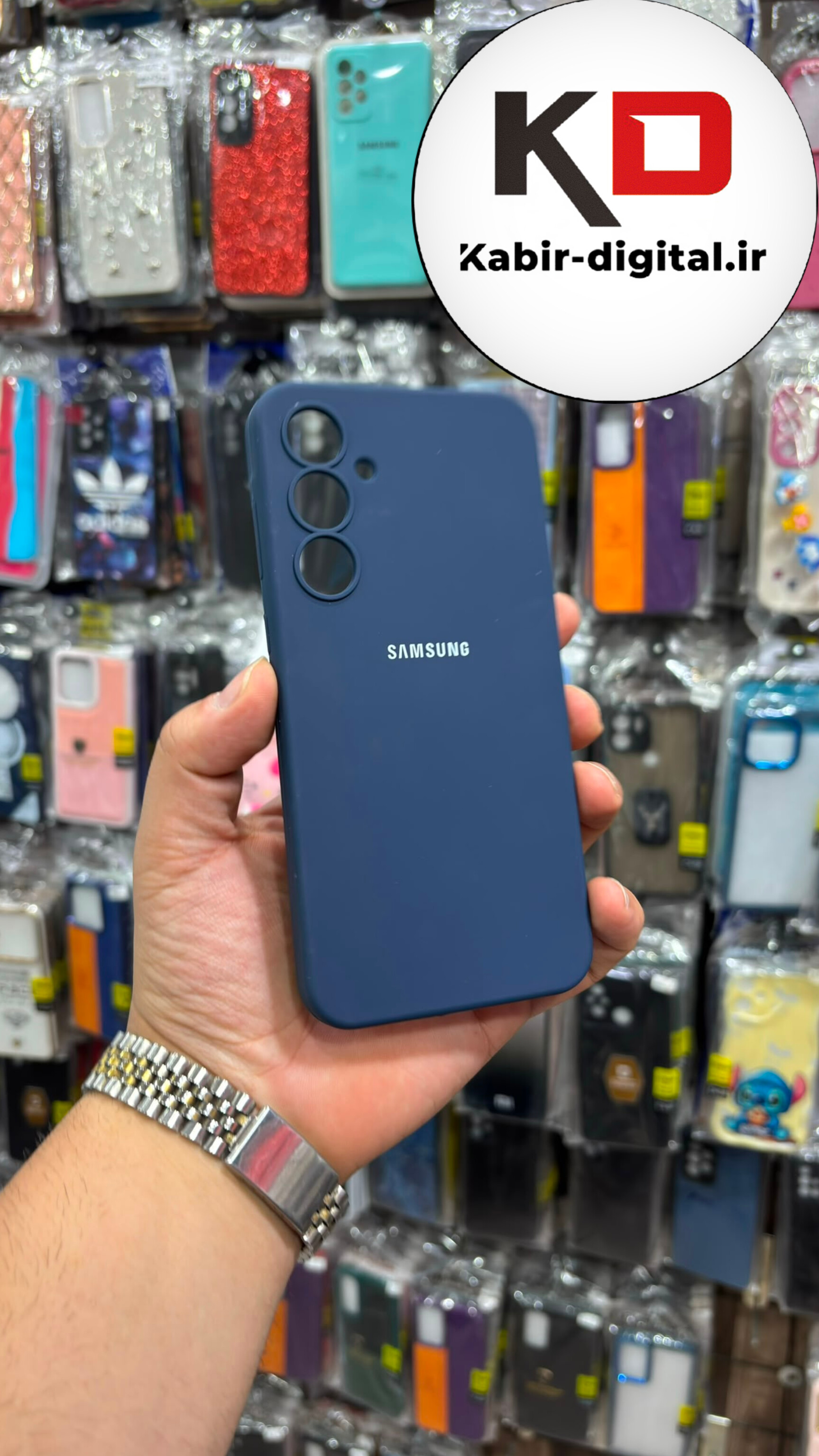 قاب گوشی Galaxy A55 سامسونگ سیلیکونی اورجینال درجه یک داخل پارچه زیر بسته محافظ لنزدار سرمه ایی