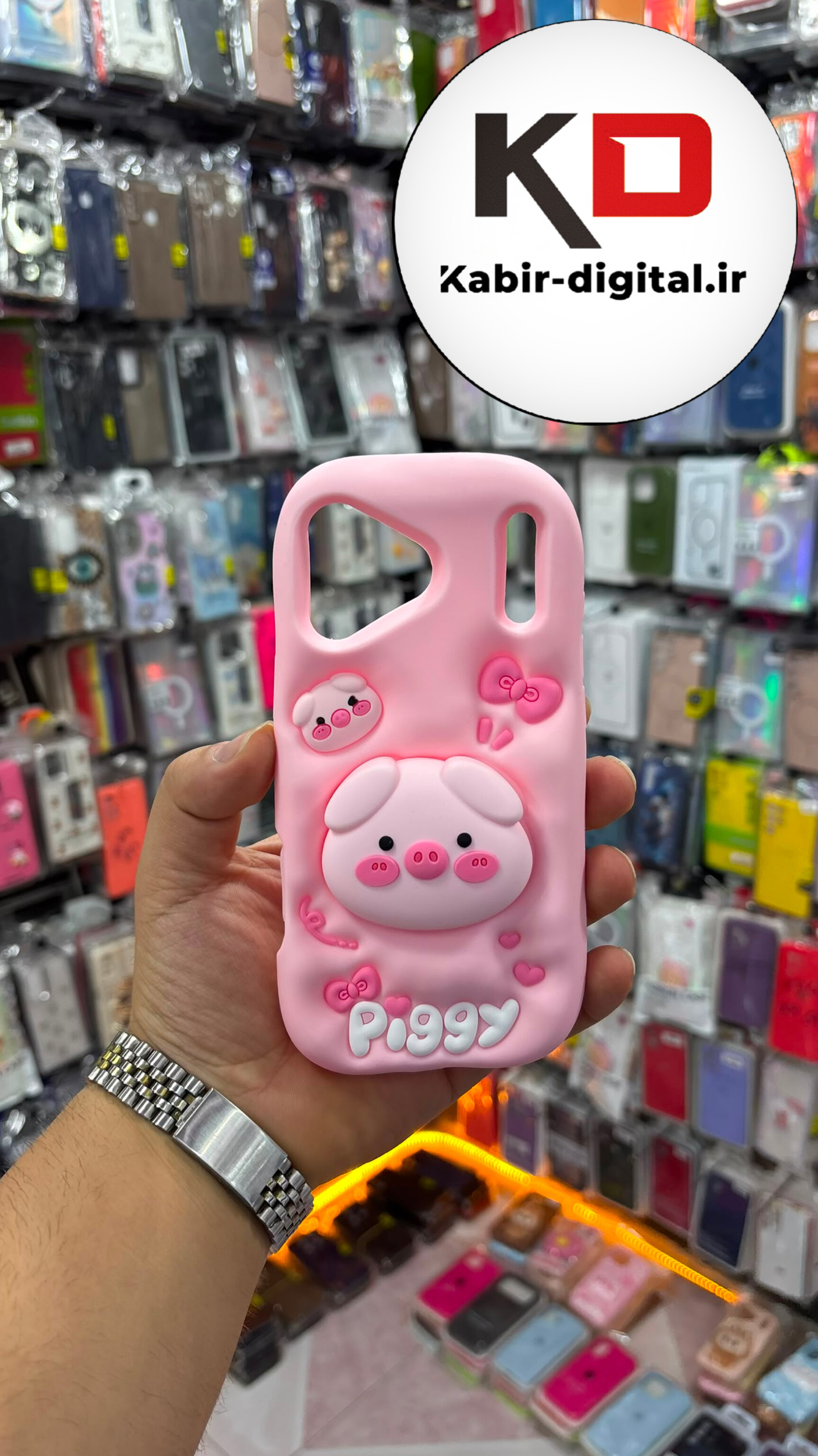 قاب گوشی iPhone 17 Pro Max آیفون سیلیکونی پاک کنی اورجینال عروسکی خوک صورتی هولدری استند شو
