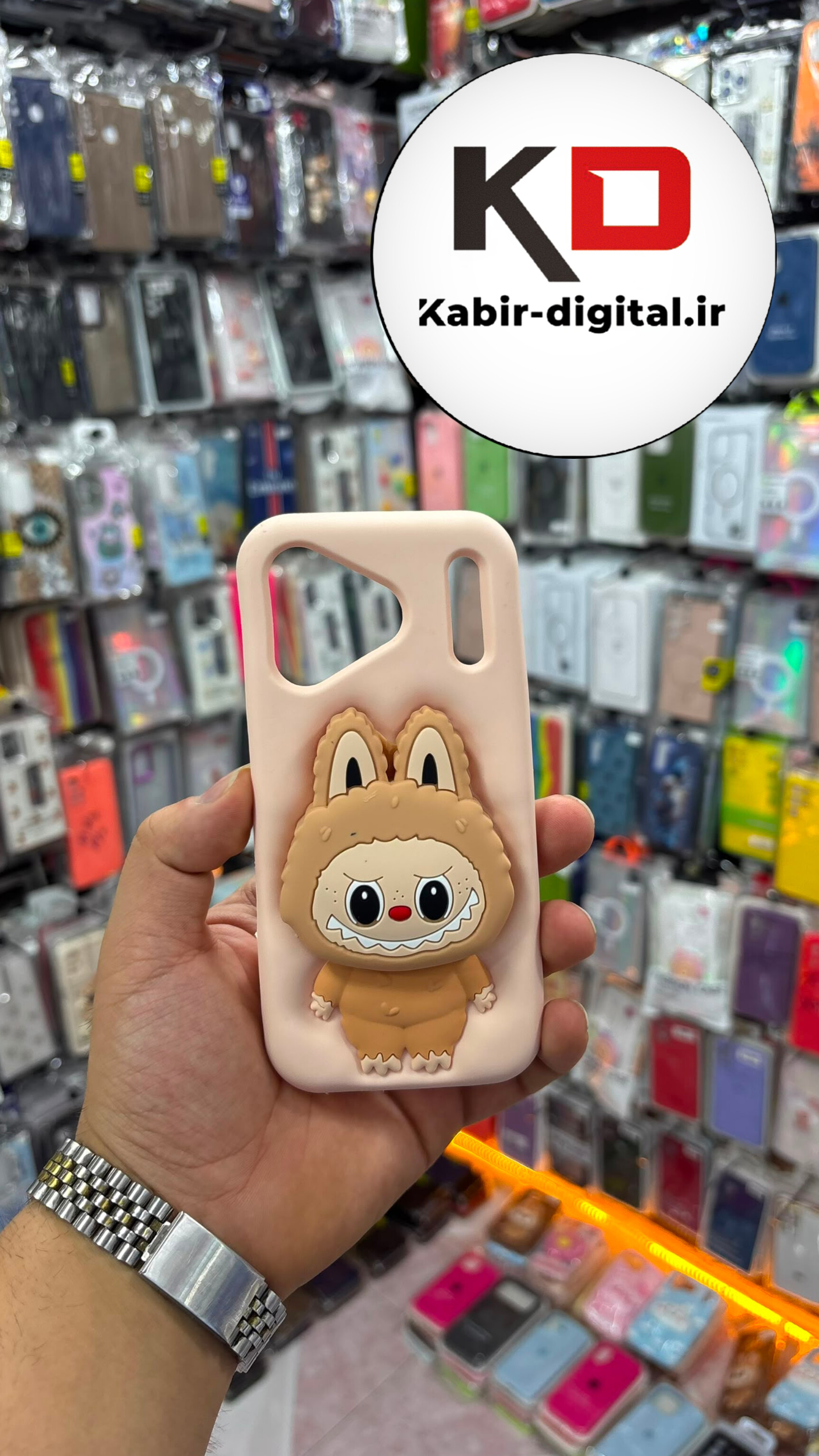 قاب گوشی iPhone 17 Pro آیفون سیلیکونی پاک کنی اورجینال عروسکی لبوبو کرمی هولدری استند شو
