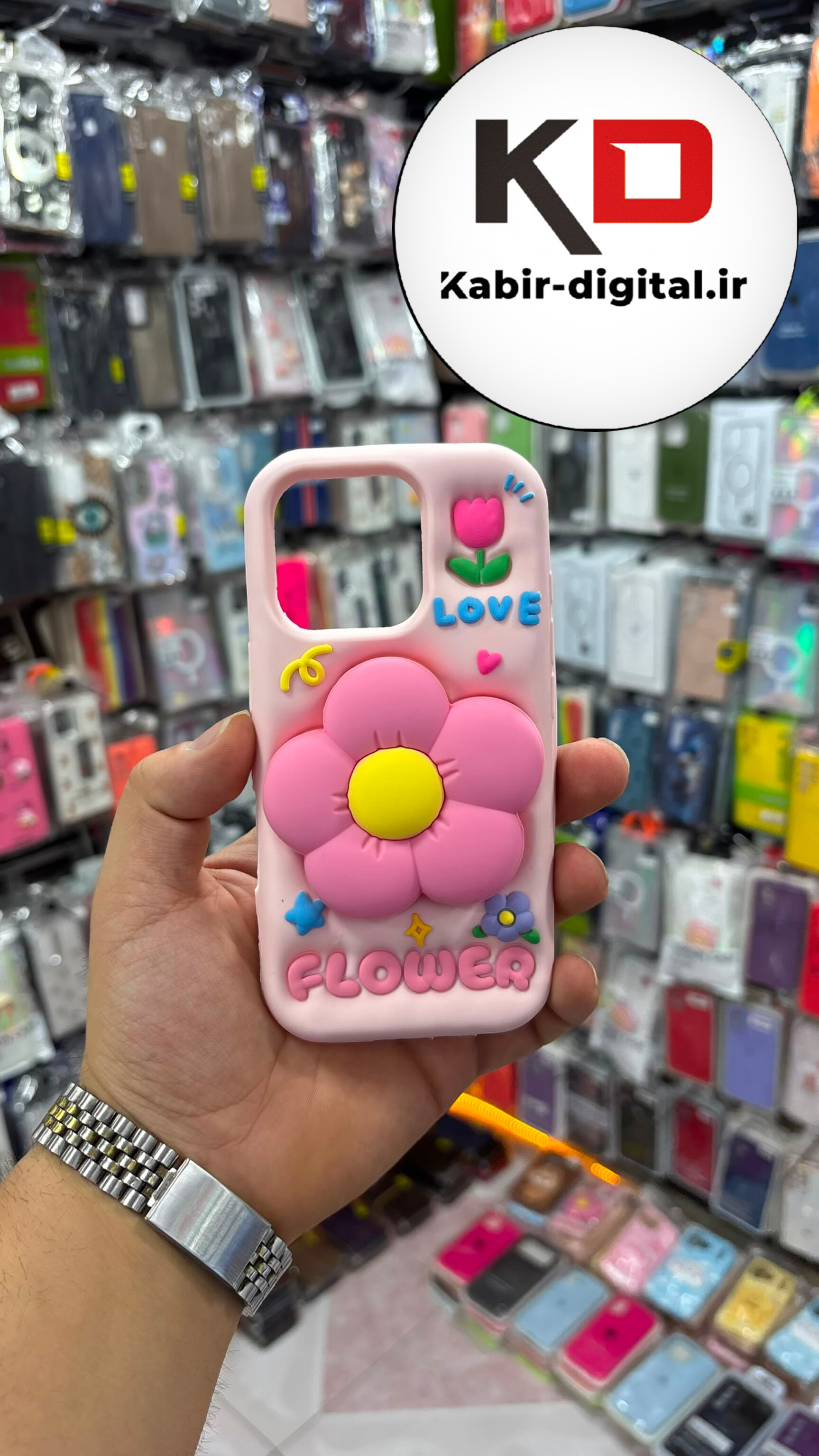 قاب گوشی iPhone 16 Pro آیفون سیلیکونی پاک کنی اورجینال عروسکی گل صورتی هولدری استند شو