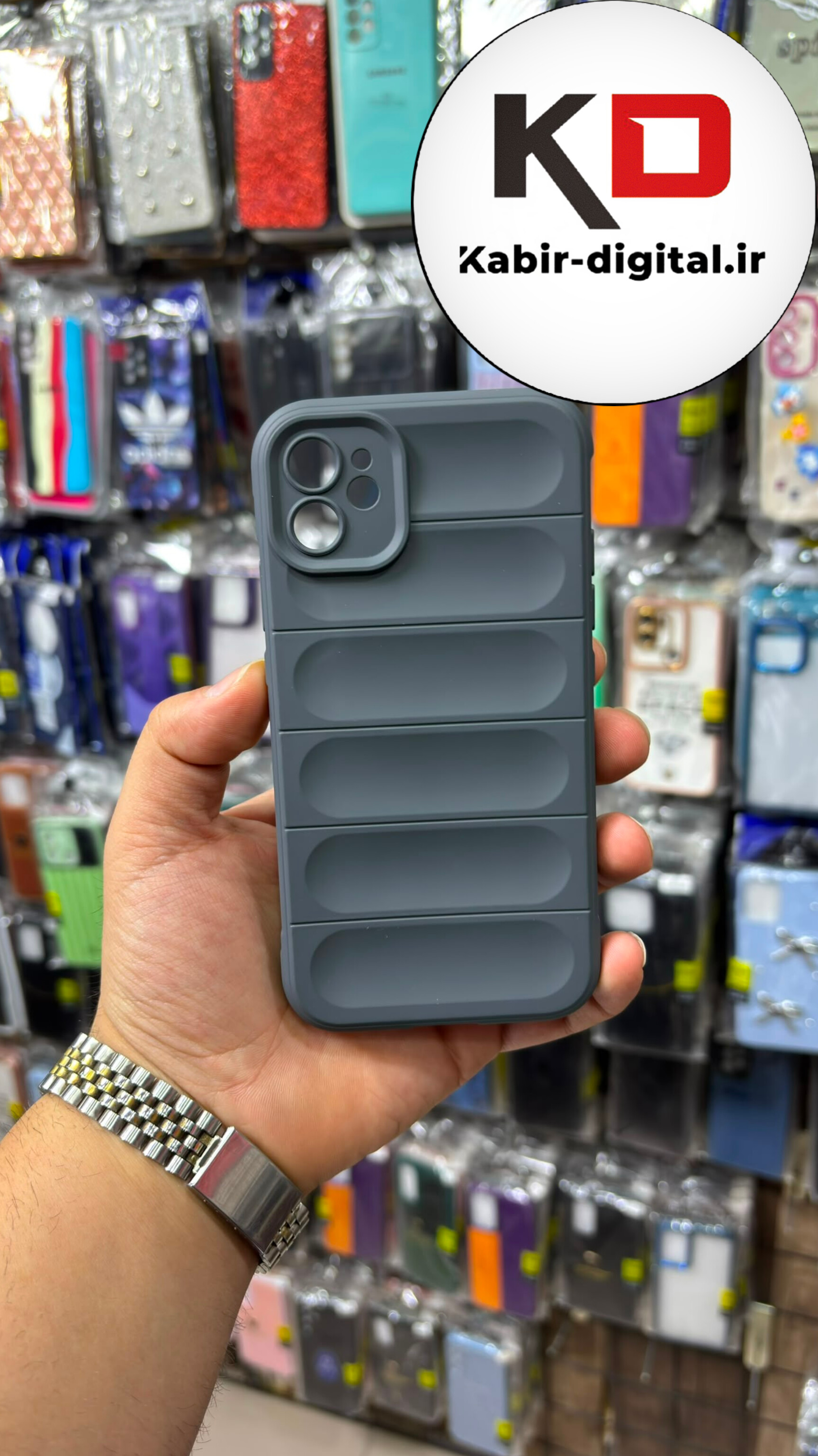 قاب گوشی  iPhone 11 آیفون سیلیکونی اورجینال درجه یک محافظ لنز دار خاکستری