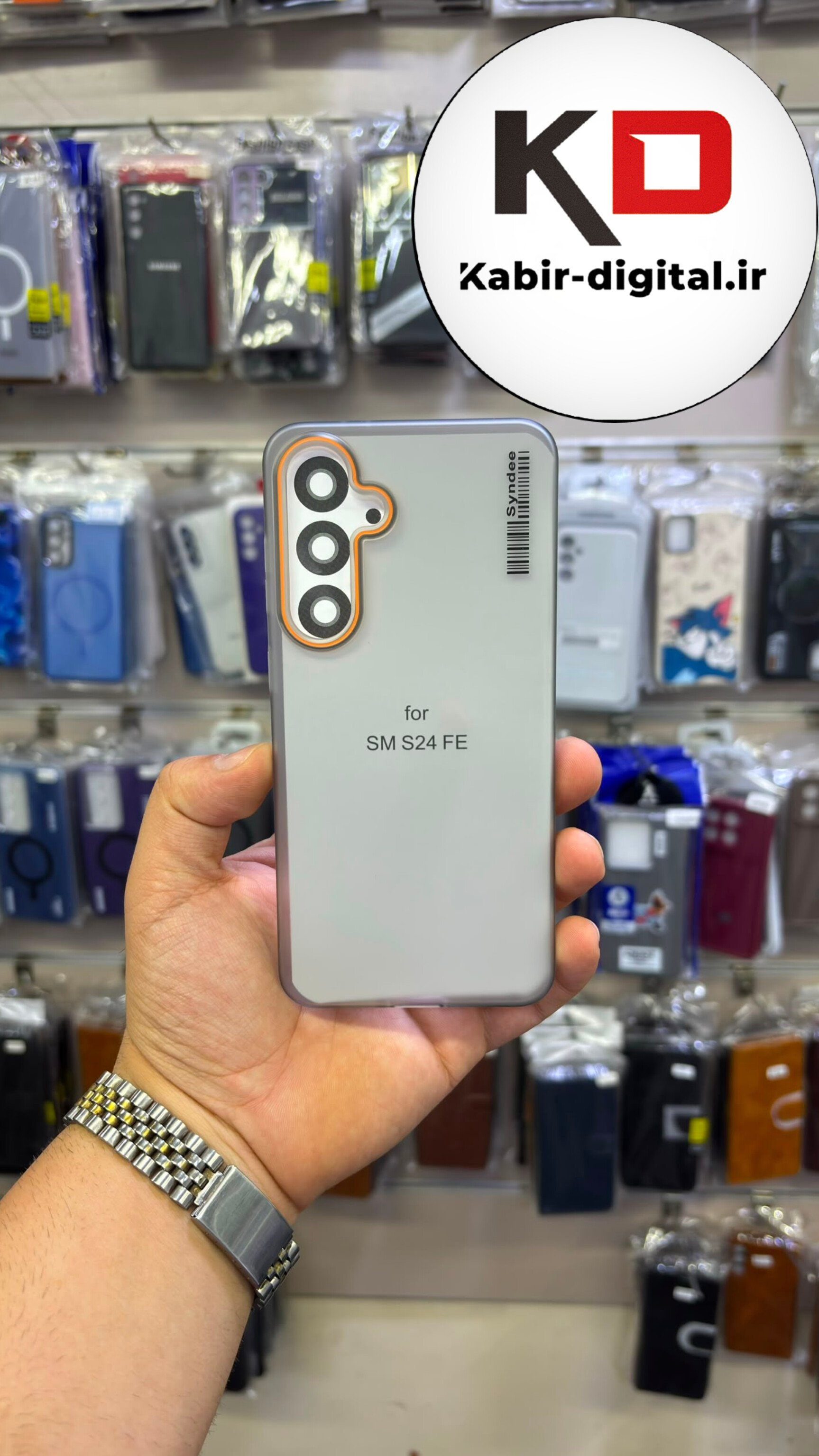 قاب گوشی Galaxy S24 FE سامسونگ Syndee مات طرح اسپرت لنز برجسته نارنجی