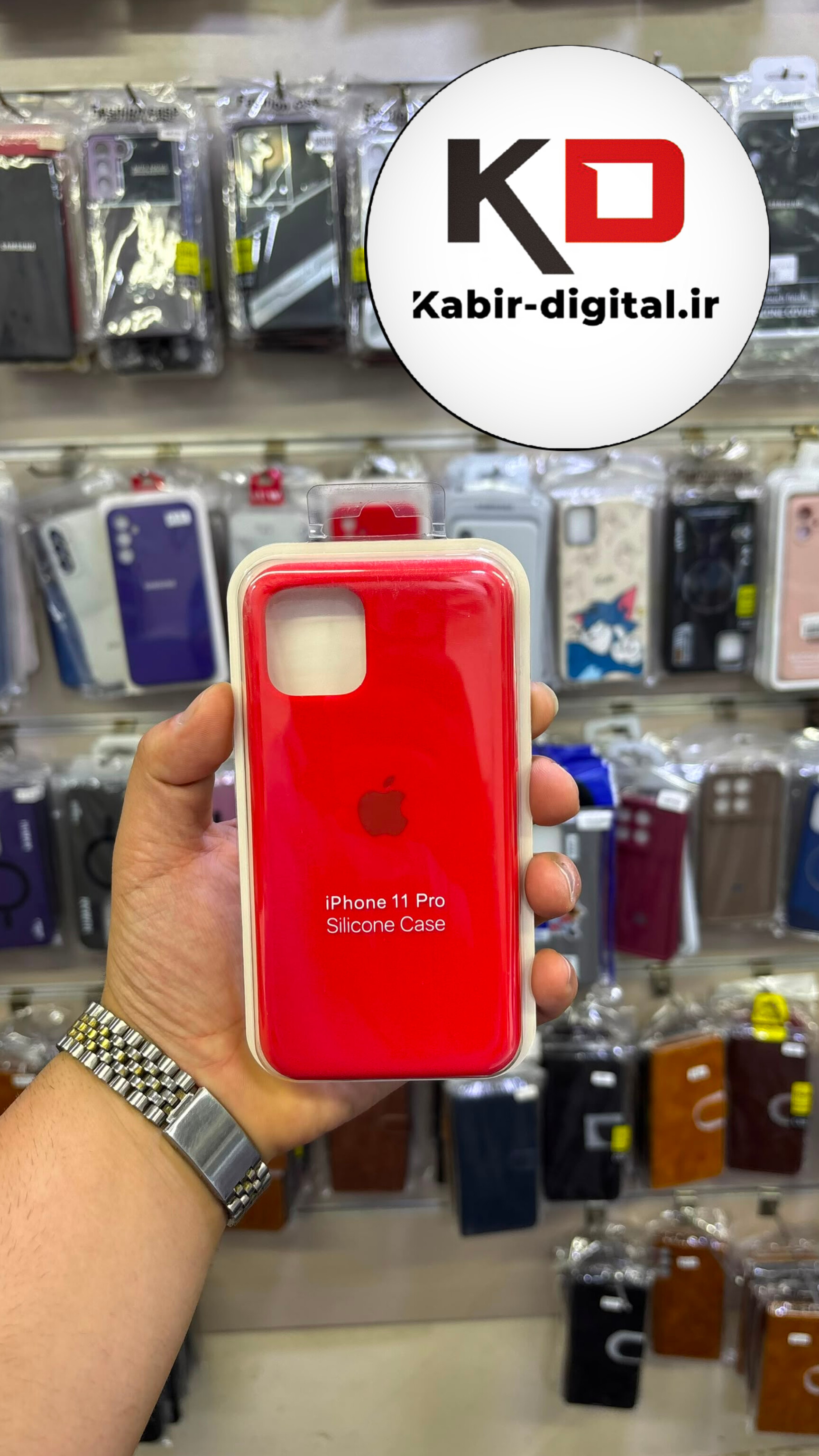 قاب گوشی iPhone 11 Pro آیفون سیلیکونی اورجینال درجه یک زیر بسته محافظ لنزدار