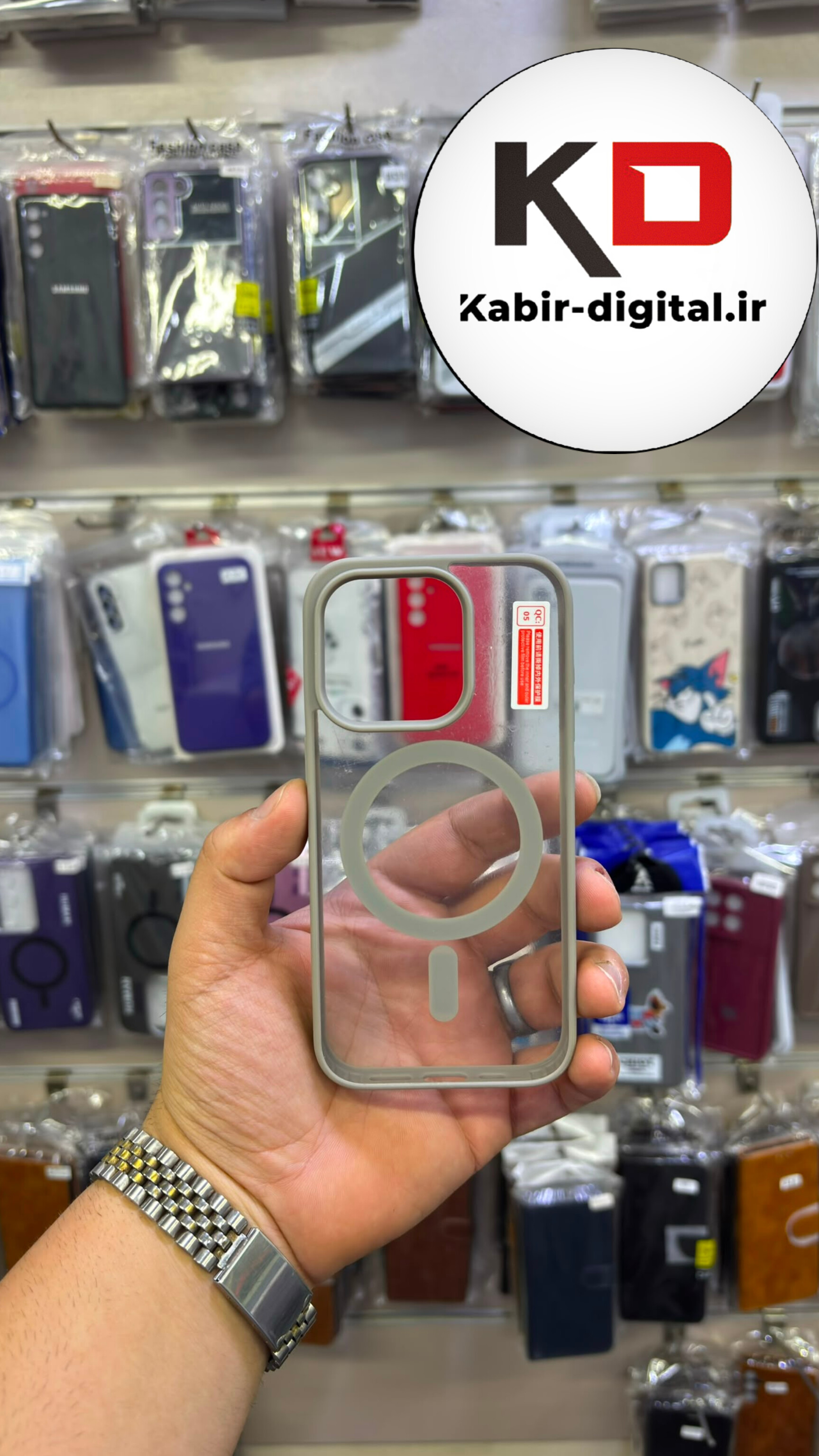 قاب گوشی iPhone 15 Pro آیفون پشت شفاف مگ سیف دار اورجینال Unique Case لنز کرومی