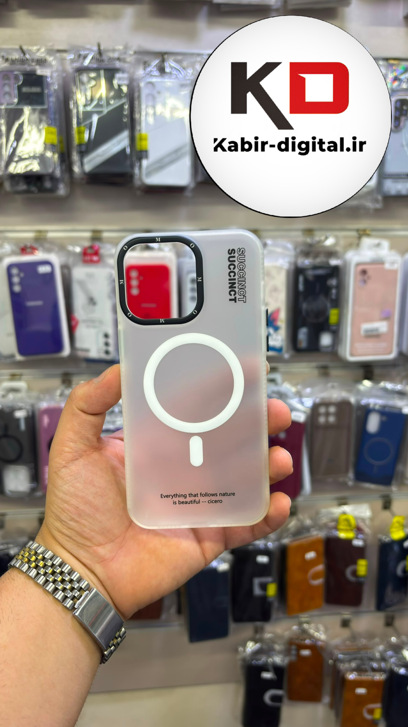 قاب گوشی iPhone 15 Pro Max آیفون پشت مات شفاف مگ سیف دار اورجینال Unique Case لنز کرومی مشکی