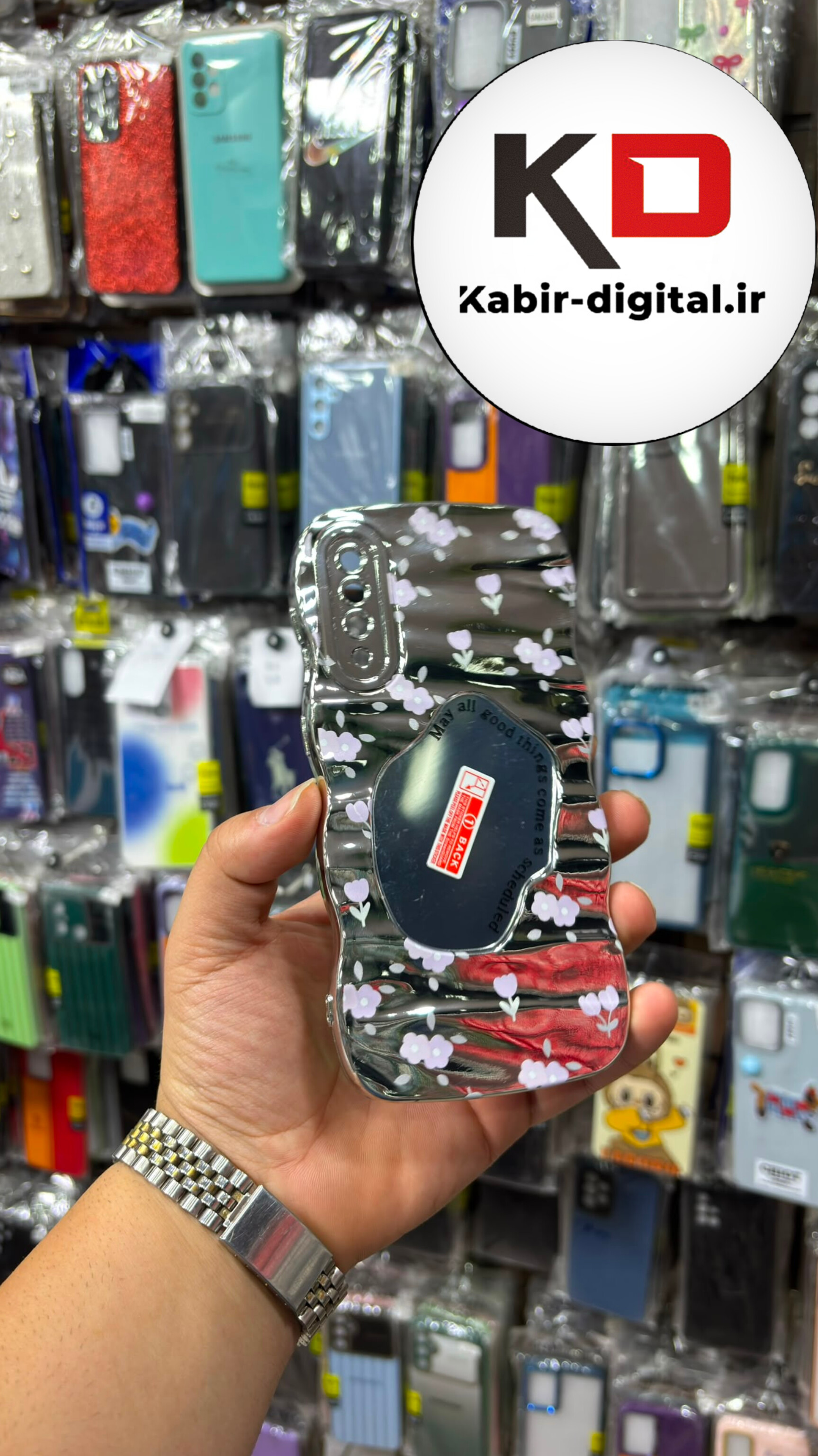 قاب گوشی Galaxy A20 سامسونگ طرح آینه ایی اورجینال گل برجسته کرومی بالشتی محافظ لنز دار رنگ نقره ای