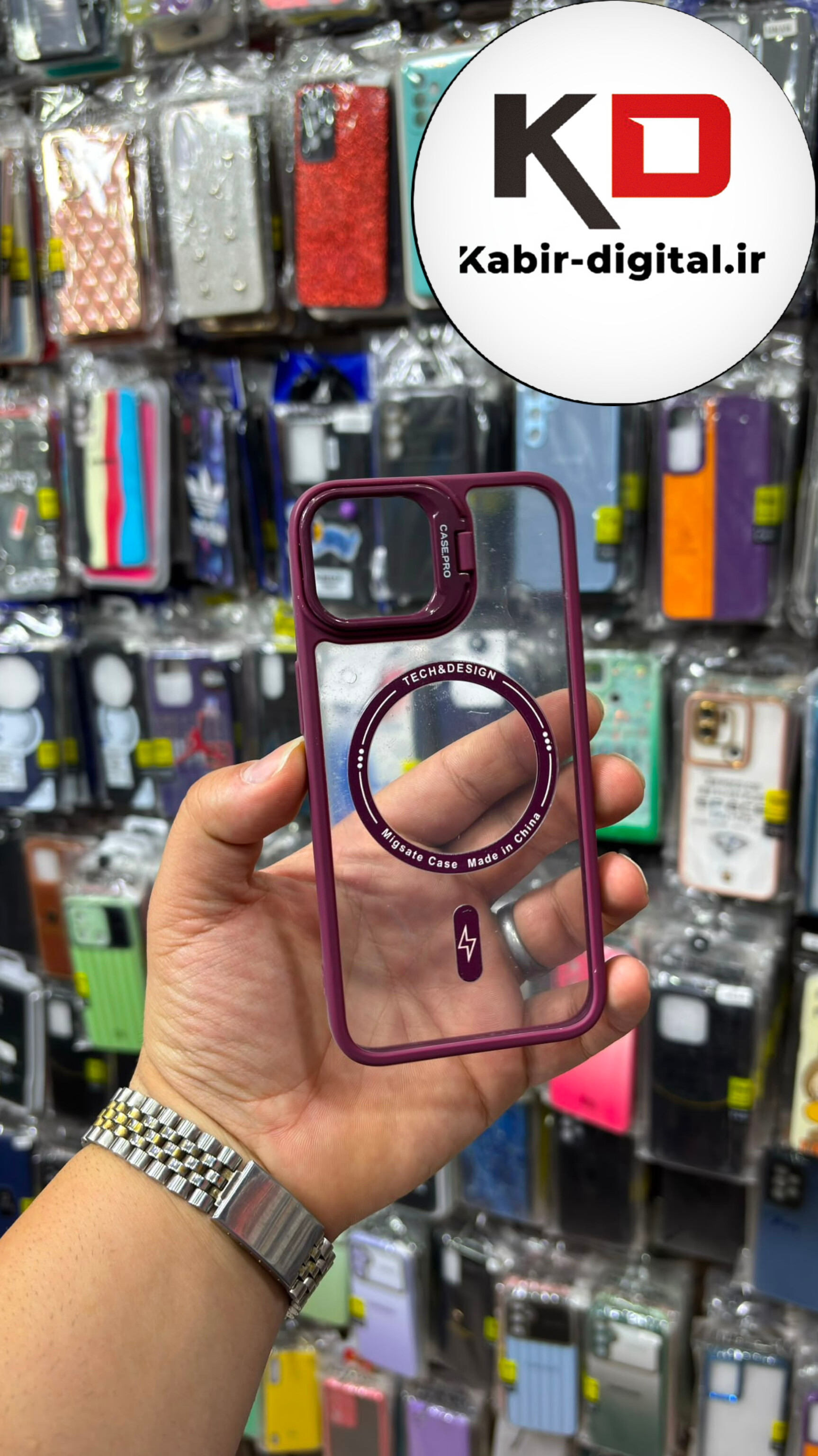 قاب گوشی iPhone 1۳ / 14 آیفون شفاف مگ سیف دار MagSafe اورجینال Metal Stand Case لنز استند شو فلزی