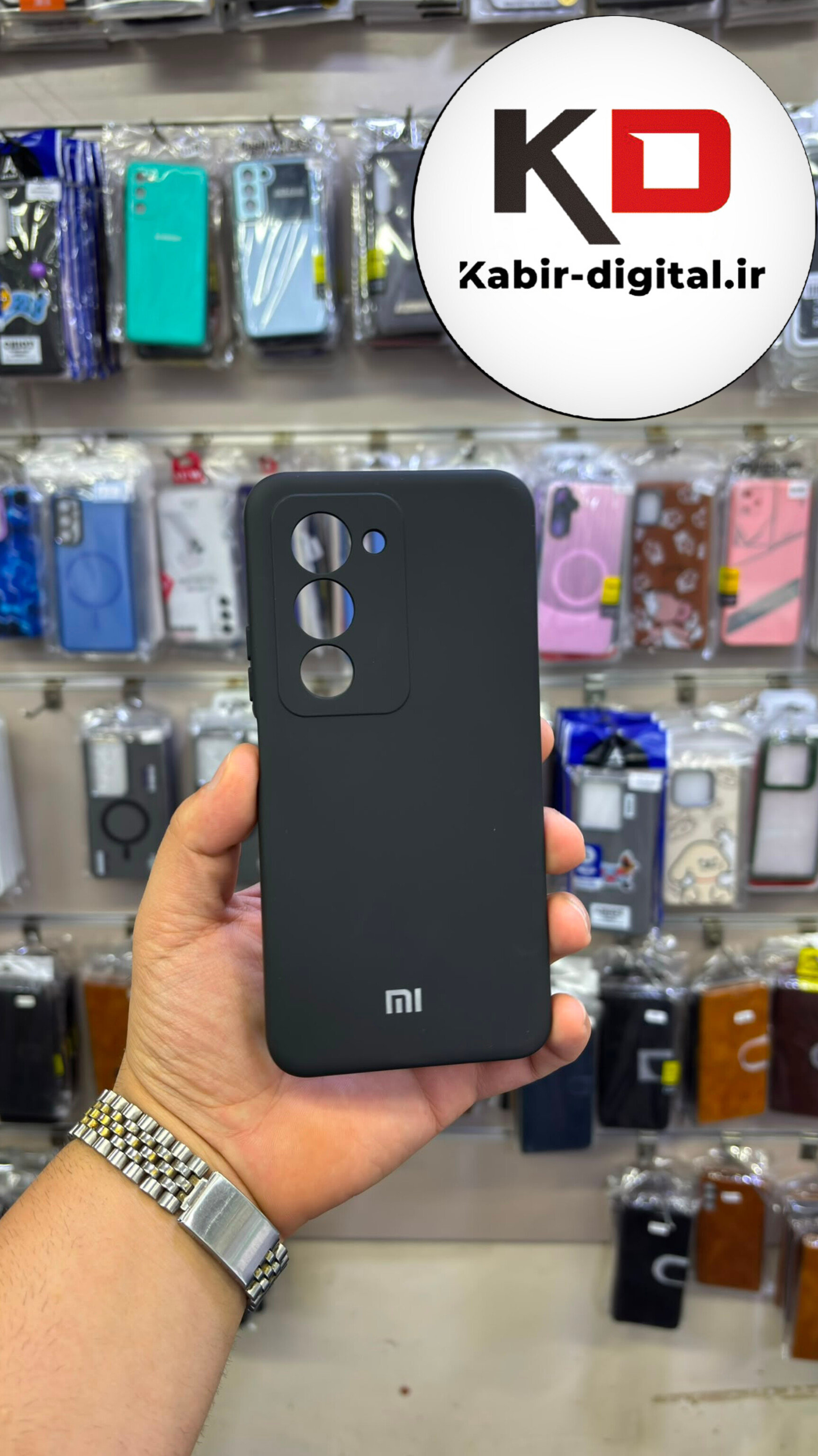 قاب گوشی Redmi 15 شیائومی سیلیکونی اورجینال درجه یک داخل پارچه زیر بسته محافظ لنزدار مشکی