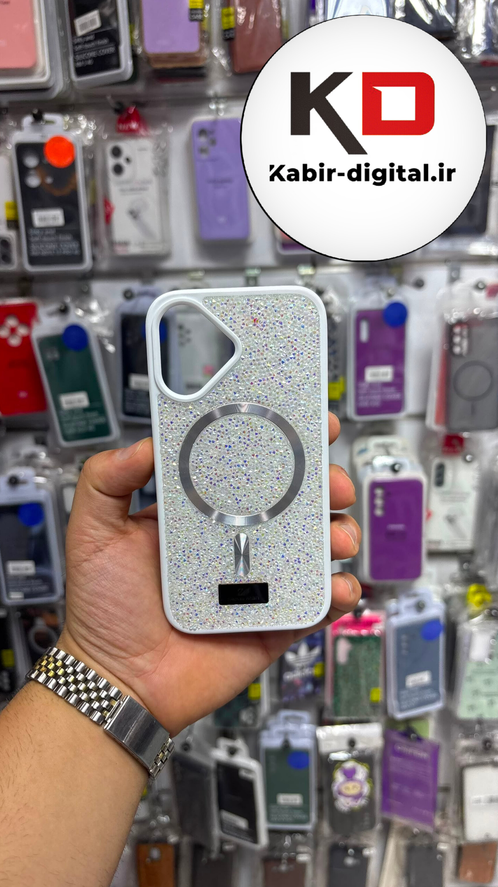 قاب گوشی iPhone 16 / 17 آیفون مگ سیف Magsafe اورجینال شاین Swarovski سواروسکی پلاک دار لنز کرومی سفید