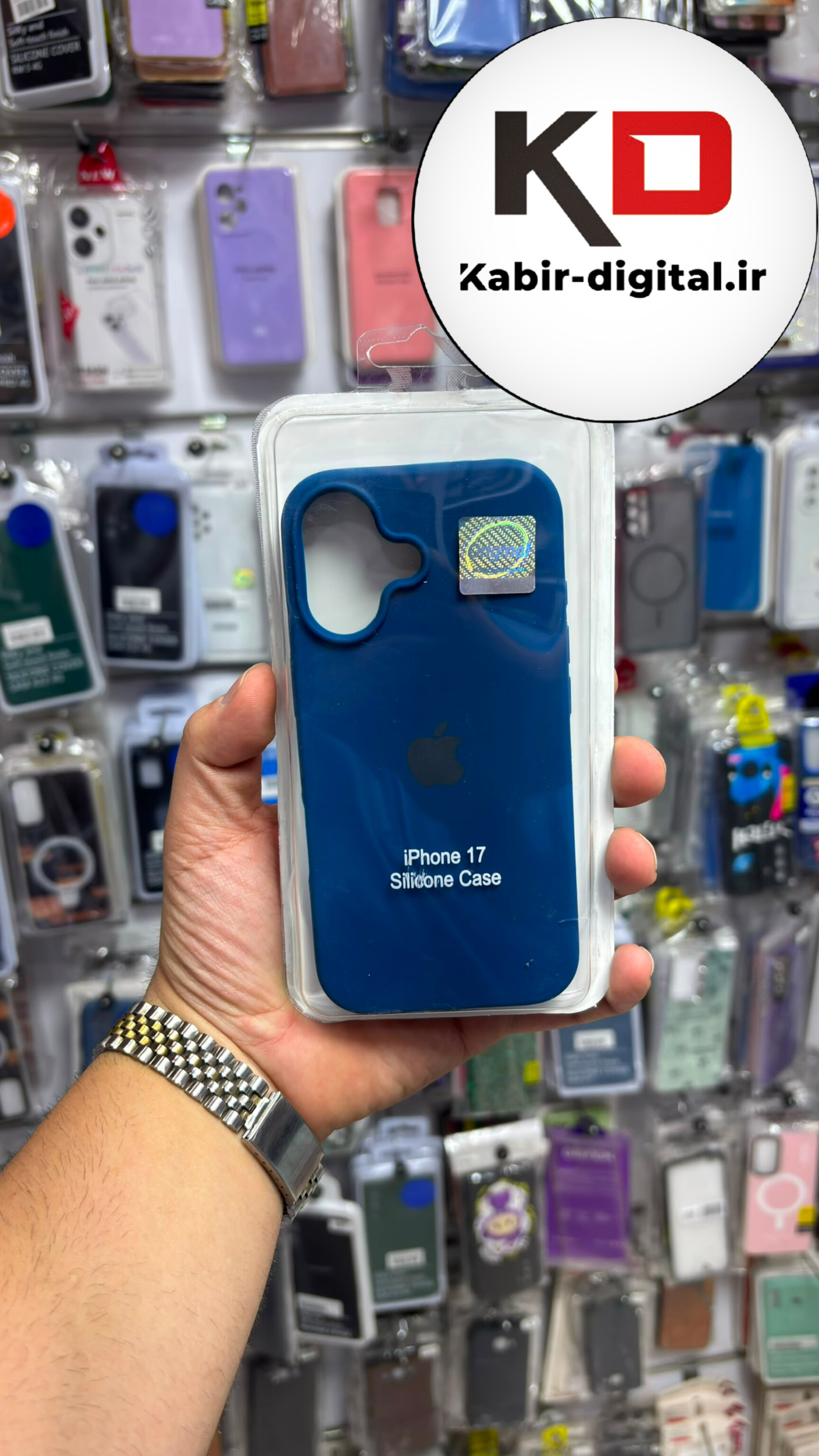 قاب گوشی iPhone 16 / 17 آیفون سیلیکونی اورجینال درجه یک داخل پارچه زیر بسته محافظ لنزدار