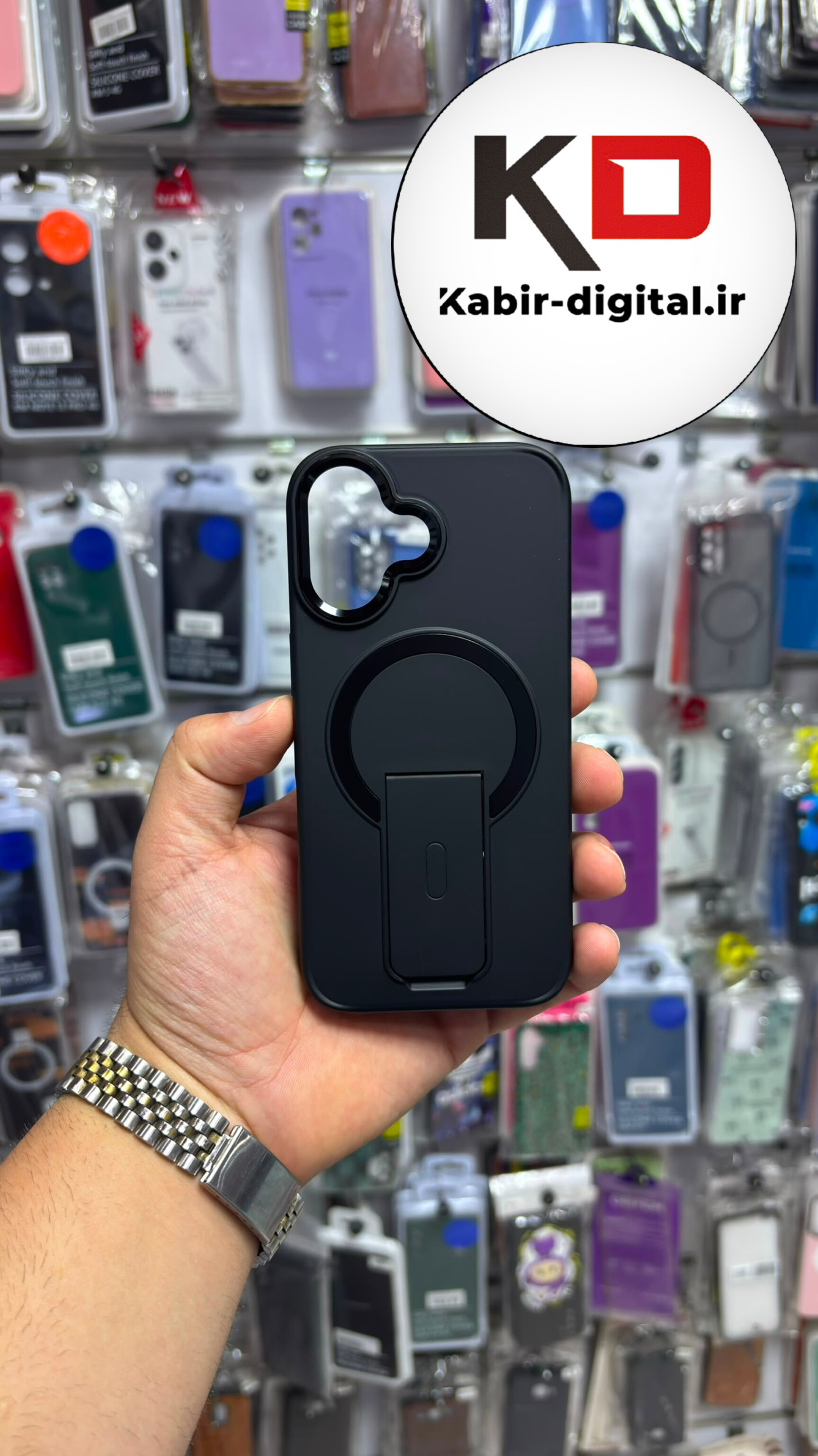 قاب گوشی iPhone 16 / 17 آیفون پشت براق دور سیلیکونی  مگ سیف Magsafe اورجینال استندشو محافظ لنزدار کرومی مشکی