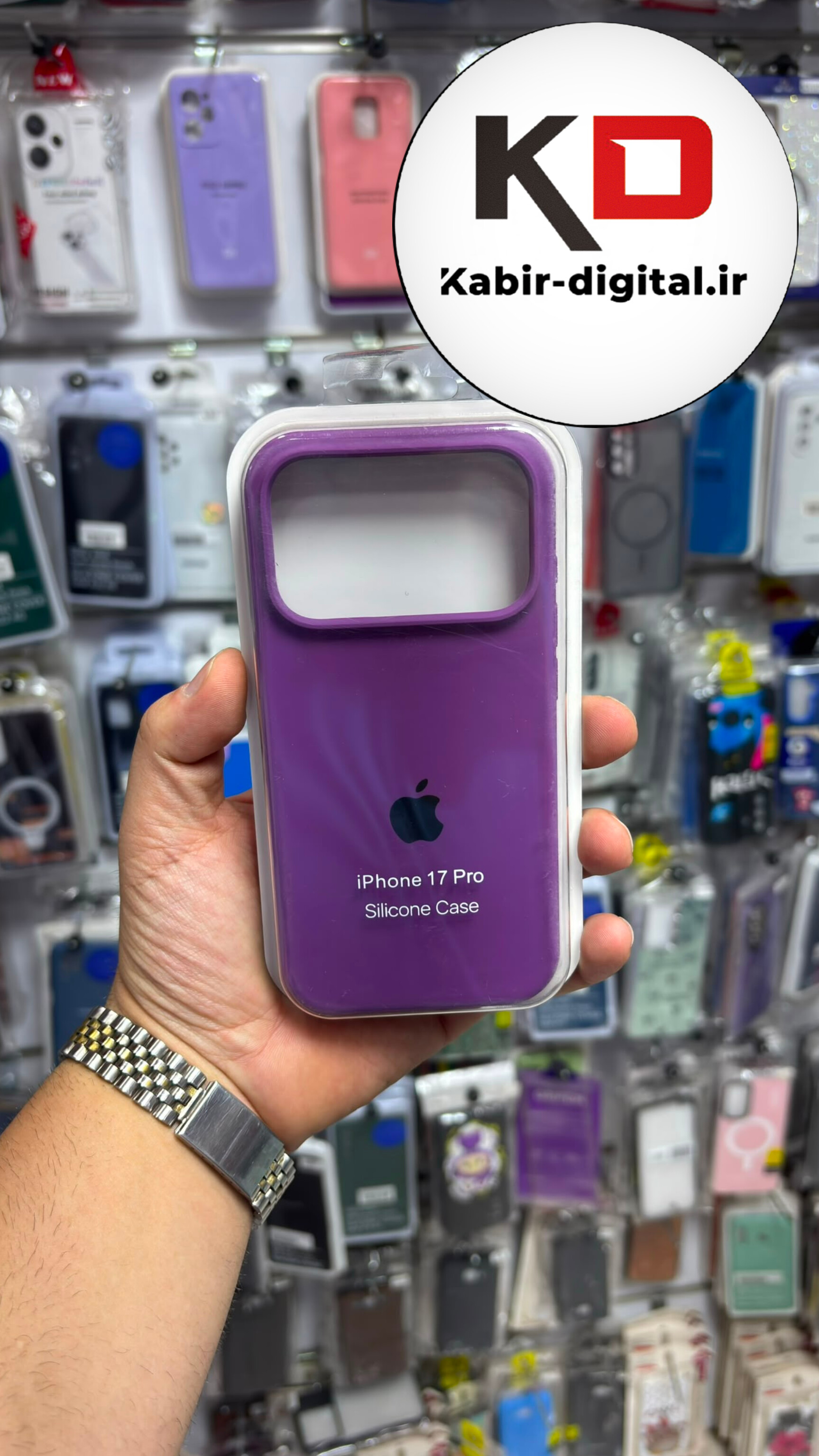 قاب گوشی iPhone 17 pro آیفون سیلیکونی اورجینال درجه یک داخل پارچه زیر بسته محافظ لنزدار بنفش