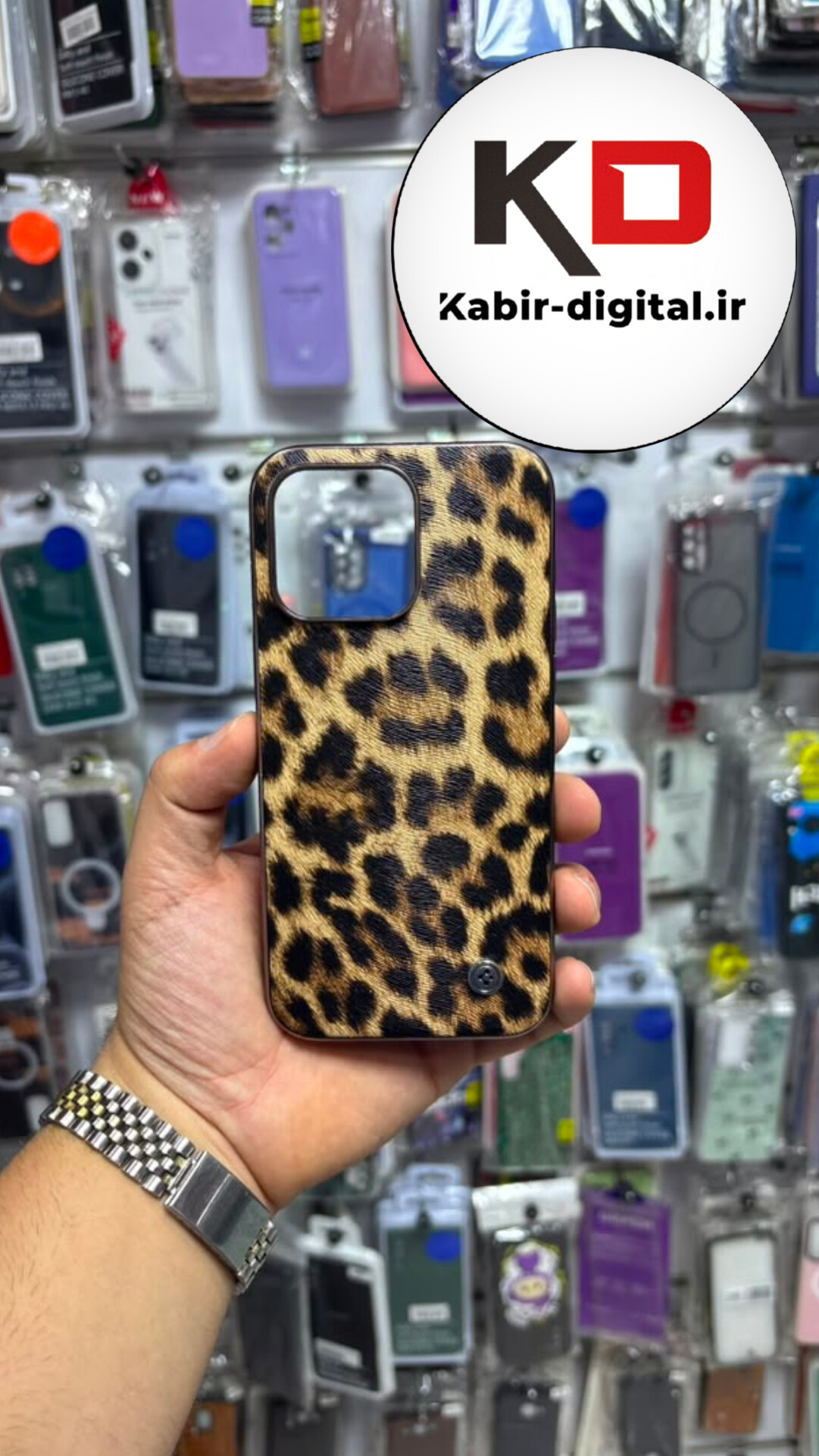 قاب گوشی iPhone 15 pro max / 14 pro max / 13 pro max آیفون  فانتزی مخملی پلنگی Leopard ایربگ دار لنز کرومی