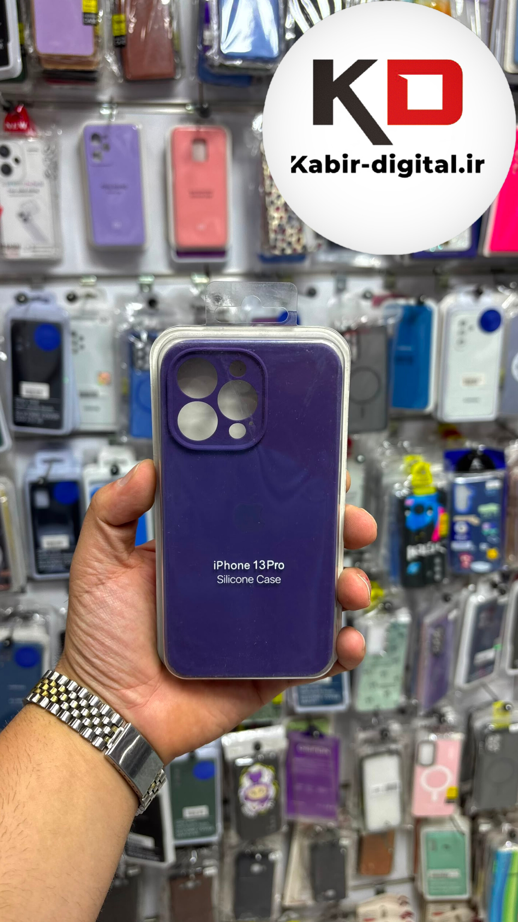 قاب گوشی iPhone 13 Pro آیفون سیلیکونی اورجینال درجه یک داخل پارچه زیر بسته محافظ لنزدار