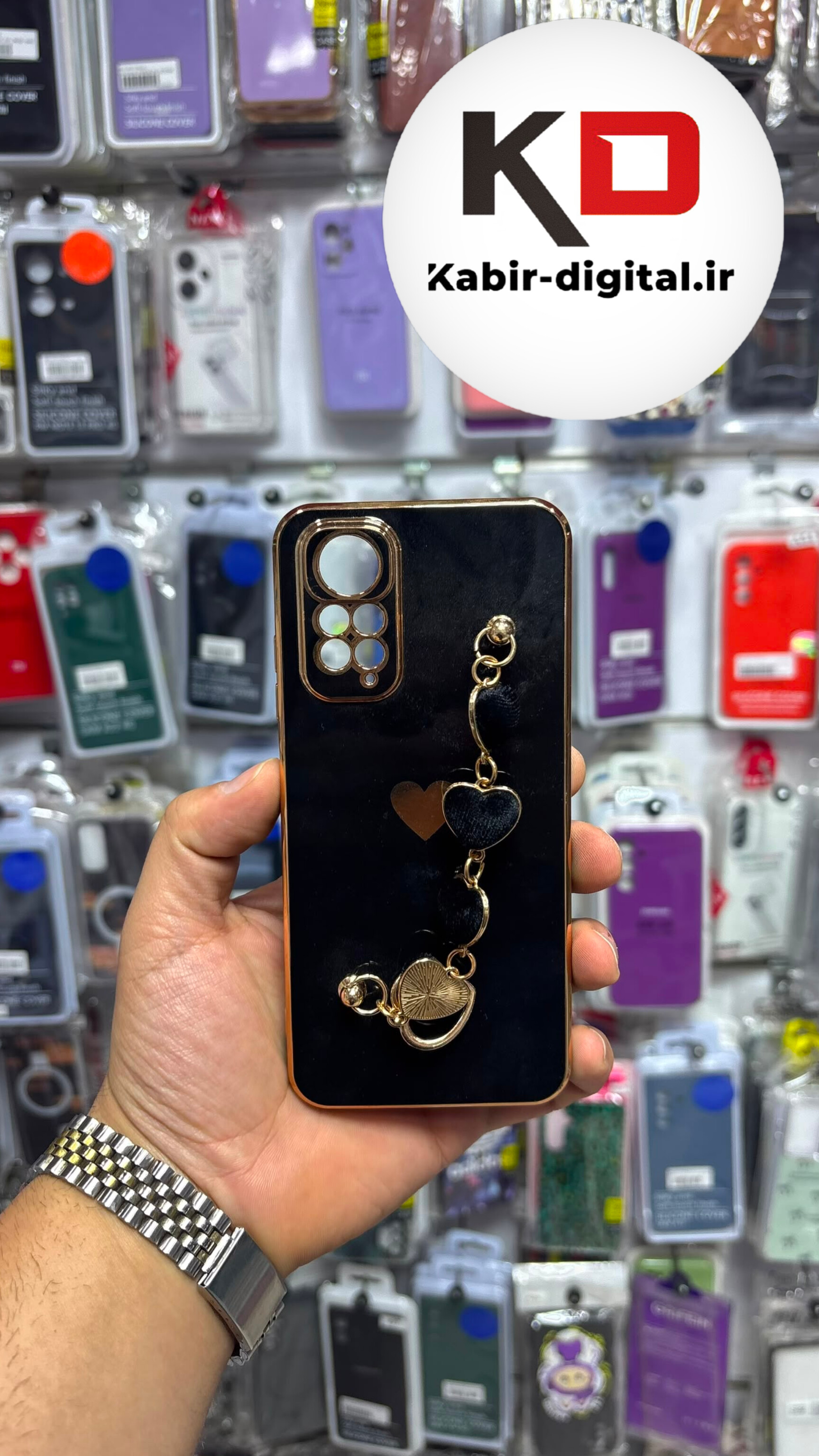 قاب گوشی Redmi Note 11 / Note 11s شیائومی طرح گلد لاین رزین لاکچری دستبندی زنجیری قلبی آویزدار محافظ لنز دار مشکی