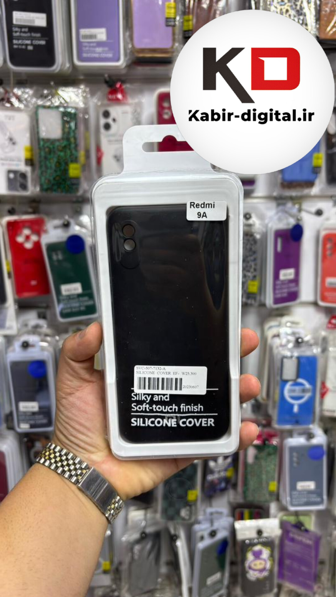 قاب گوشی Redmi 9A شیائومی سیلیکونی اورجینال درجه یک داخل پارچه زیر بسته محافظ لنزدار مشکی