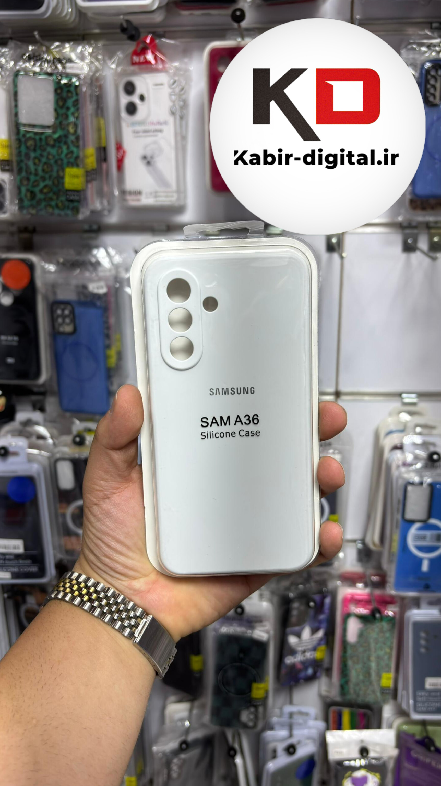قاب گوشی Galaxy  A36 / A56 سامسونگ  سیلیکونی اورجینال درجه یک داخل پارچه زیر بسته محافظ لنزدار سفید