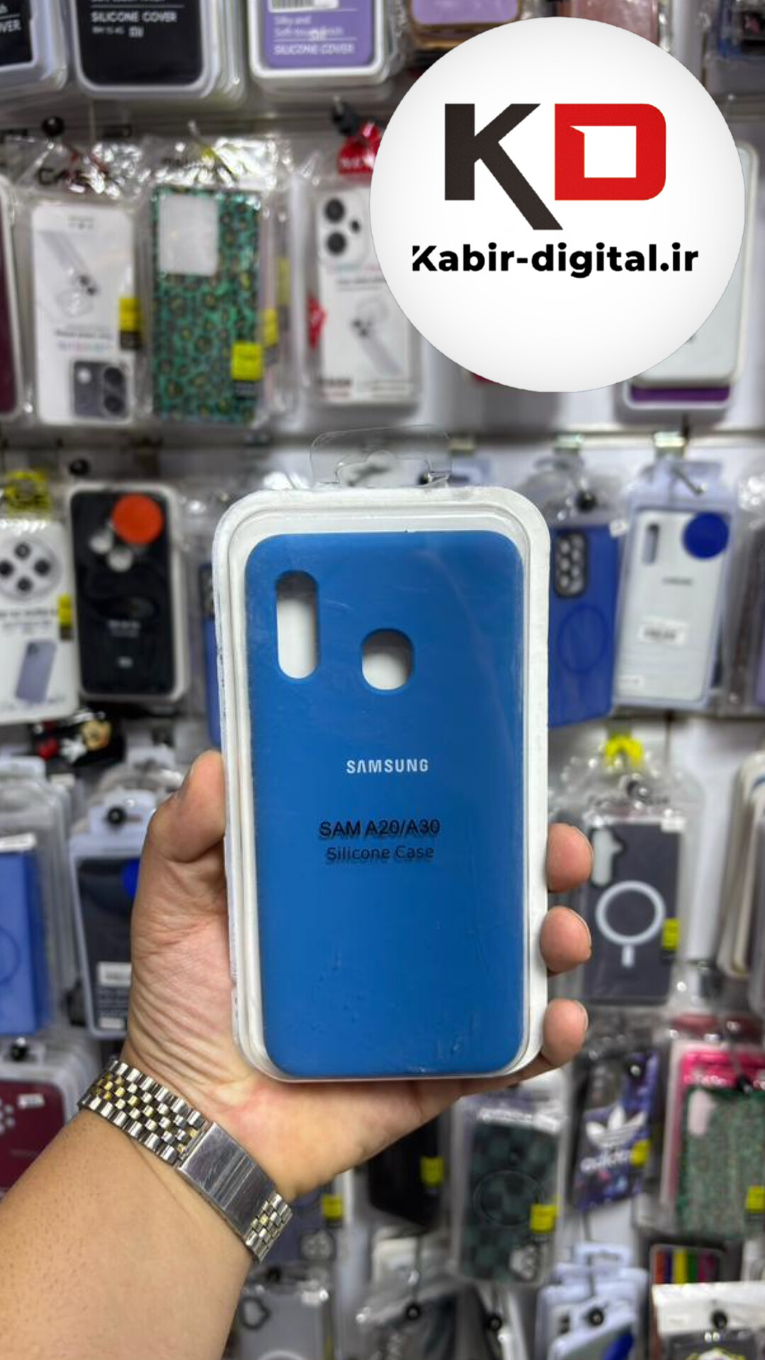 قاب گوشی Galaxy A20 / A30 سامسونگی سیلیکونی اورجینال درجه یک داخل پارچه زیر بسته محافظ لنزدار