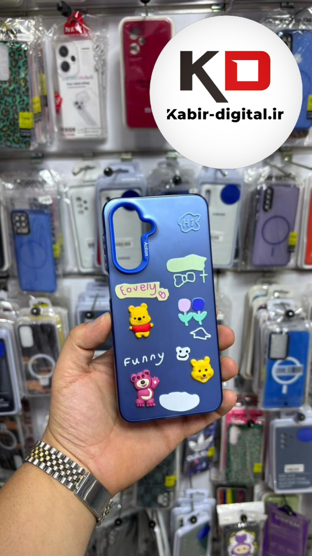 قاب گوشی Galaxy A36 / A56 سامسونگ اورجینال SO COOL سوکول لنز کرومی براق طرح مگ سیف آبی محافظ لنزدار