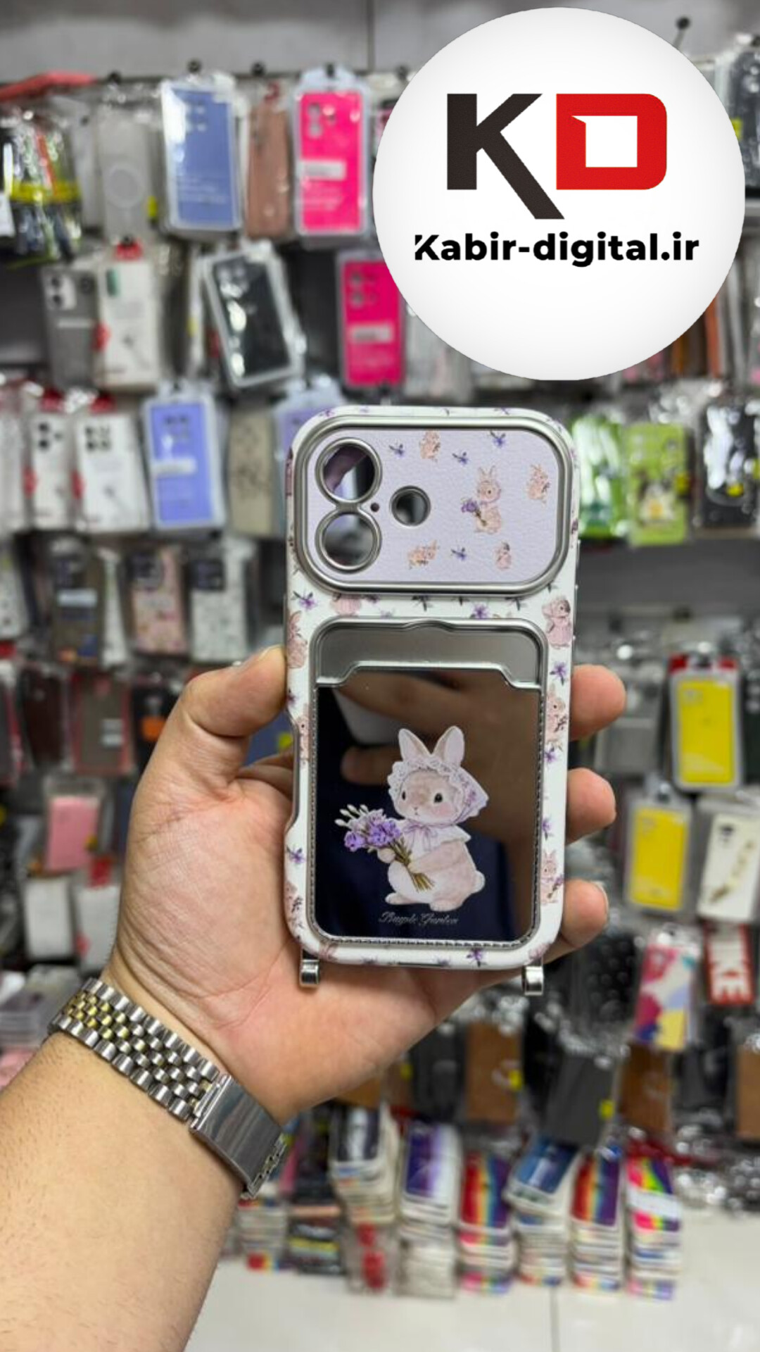 قاب گوشی iPhone 16 / 17 ایفون طرح آینه ای اورجینال جاکارتی دار بنددار دور کرومی لاکچری سخت HARD کیس طرح خرگوش