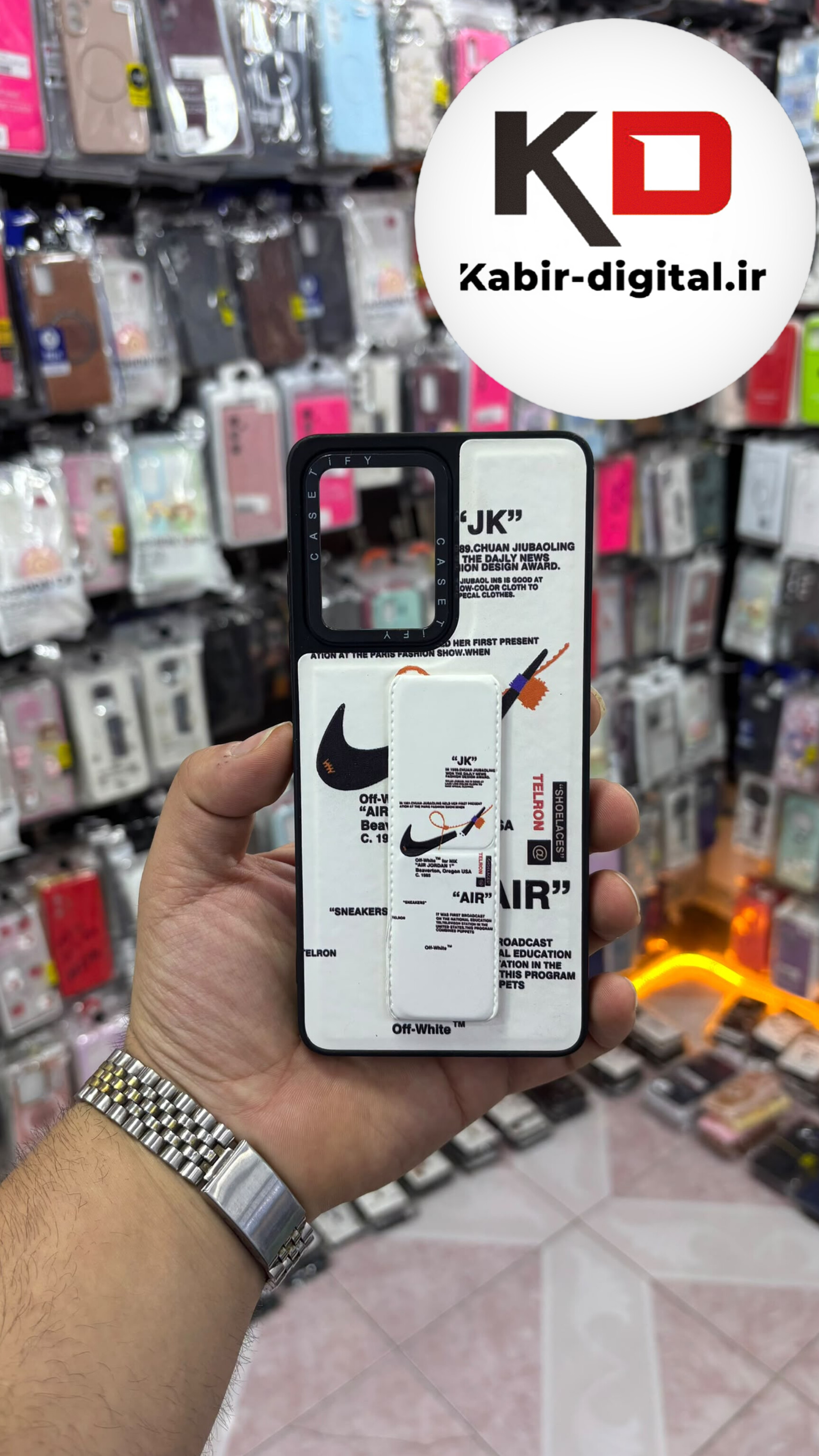 قاب گوشی iPhone 12 / 12 Pro ایفون Casetify استند شو اسپرت لنز برجسته طرح نایک