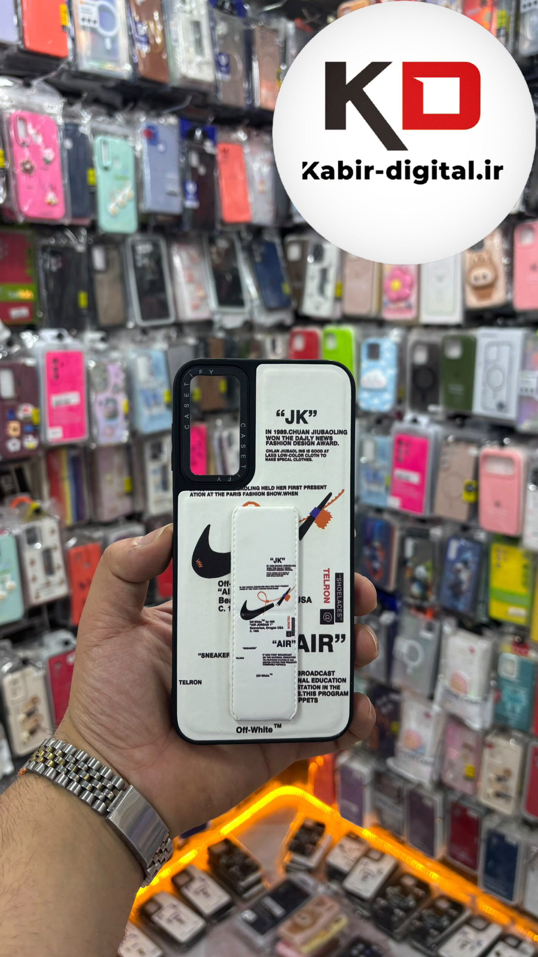 قاب گوشی Galaxy A14 سامسونگ Casetify استند شو اسپرت لنز برجسته طرح نایک سفید
