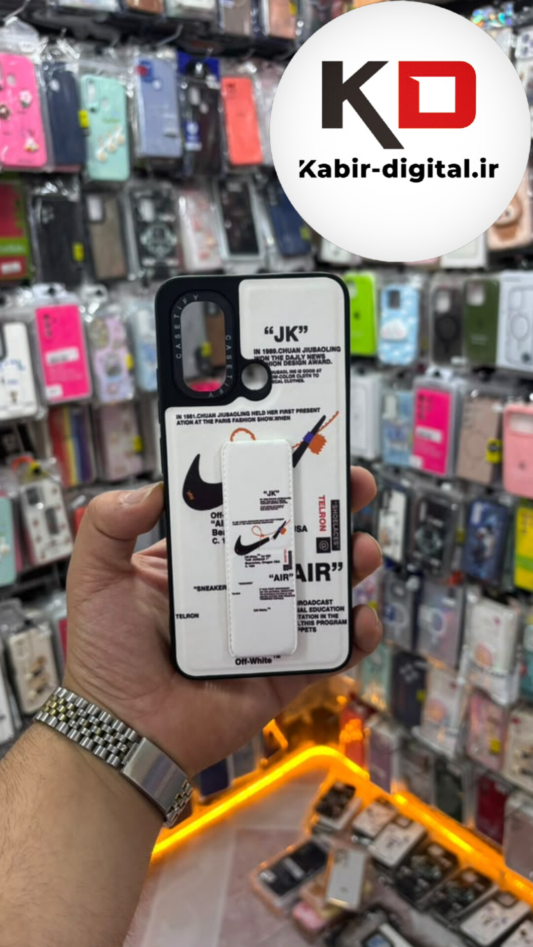 قاب گوشی Redmi 12c / POCO C55 شیائومی Casetify استند شو اسپرت لنز برجسته طرح نایک سفید