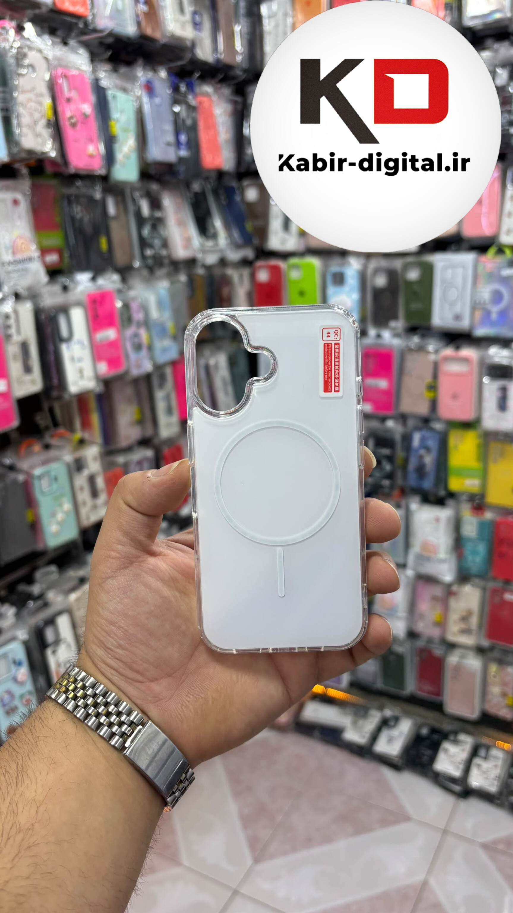 قاب گوشی iPhone 16 آیفون Cosmic Clear Case مگ سیف Magsafe اورجینال اسپرت ایربگ دار ضد ضربه سفید