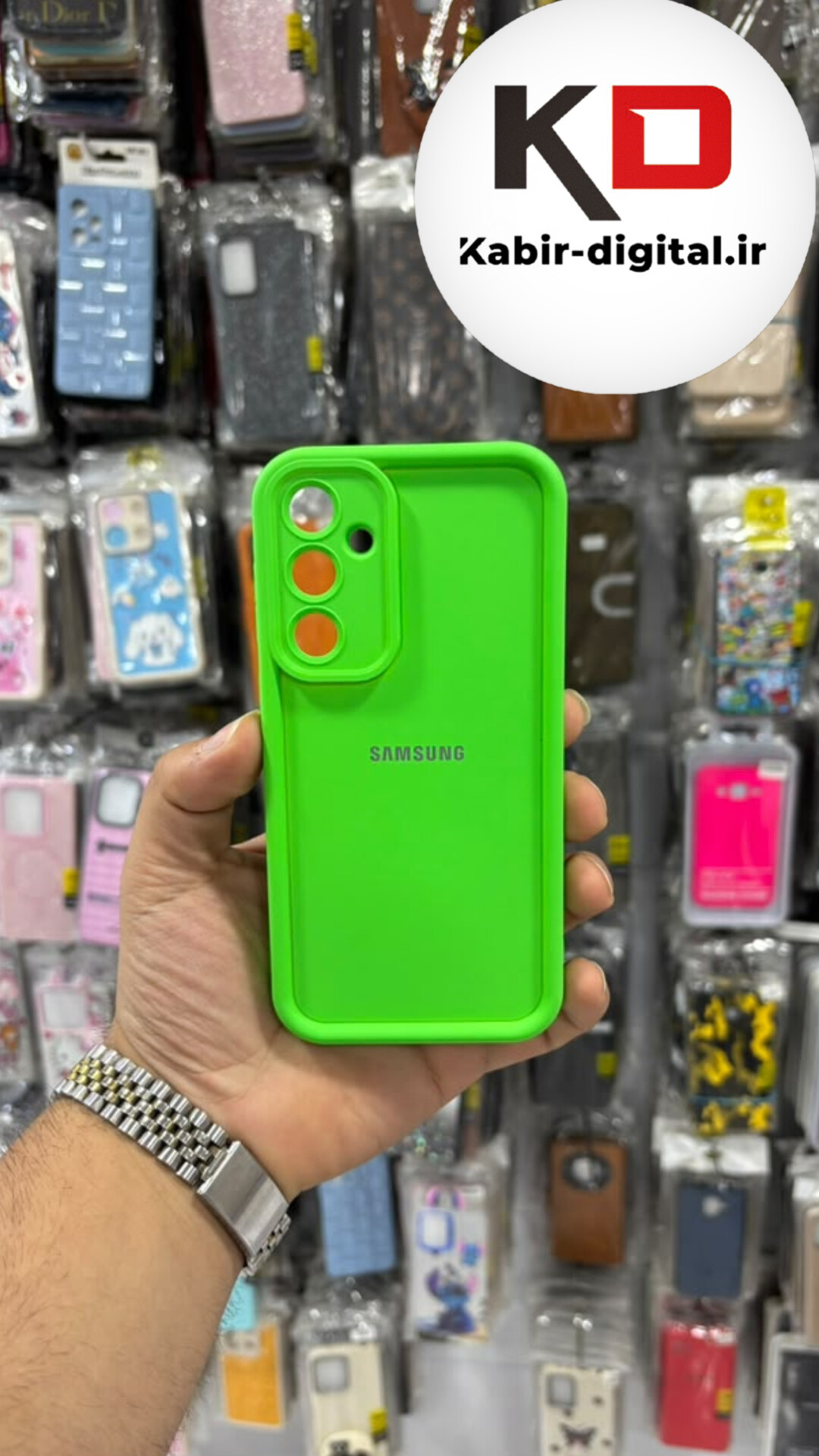 قاب گوشی Galaxy S23 FE سامسونگ سیلیکونی Solid Case ضد ضربه منحنی سبز فسفری محافظ لنز دار