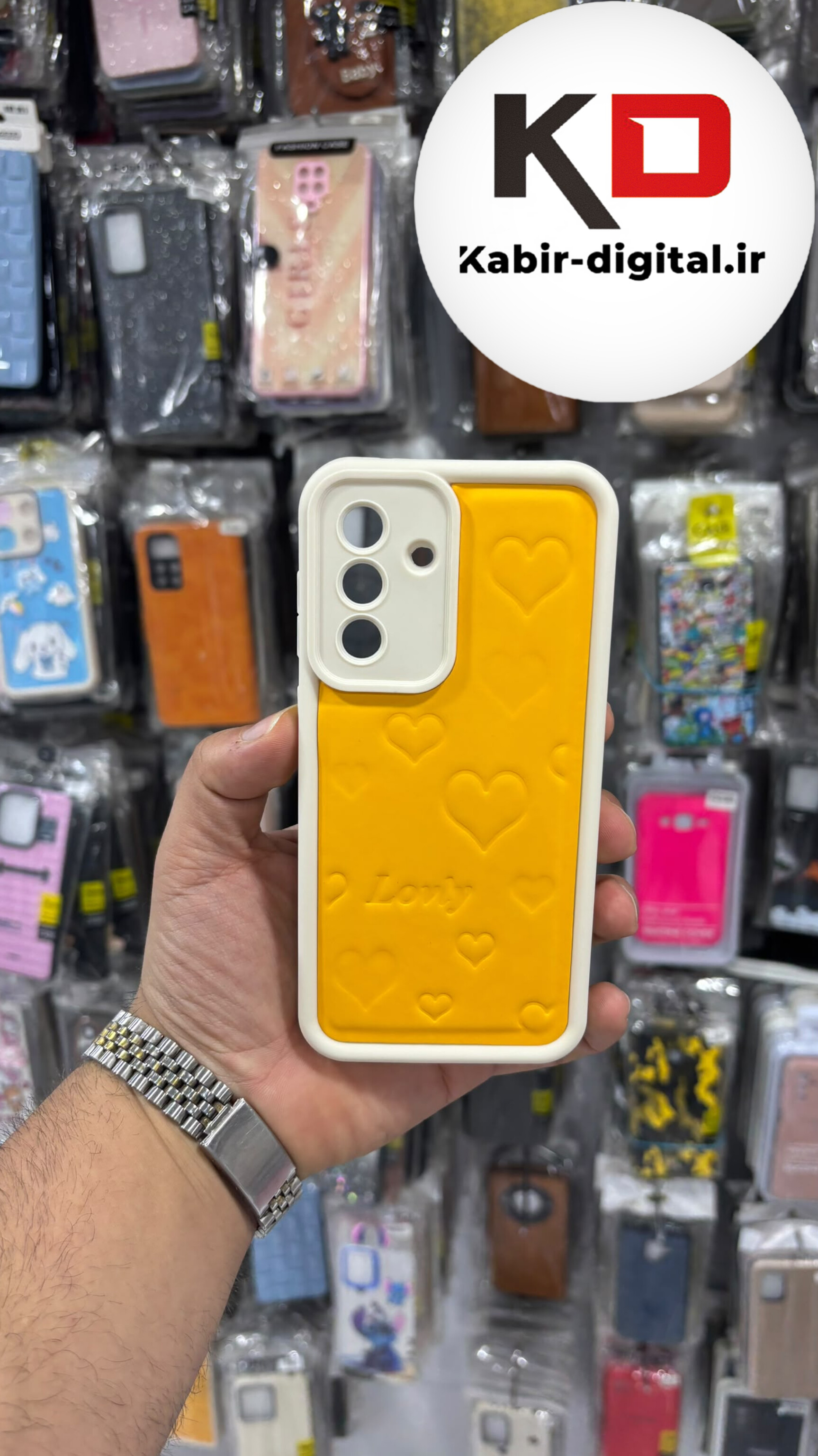 قاب گوشی Galaxy A56 / A36 سامسونگ سیلیکونی Solid Case ضد ضربه منحنی عروسکی خرس زرد برجسته محافظ لنز دار