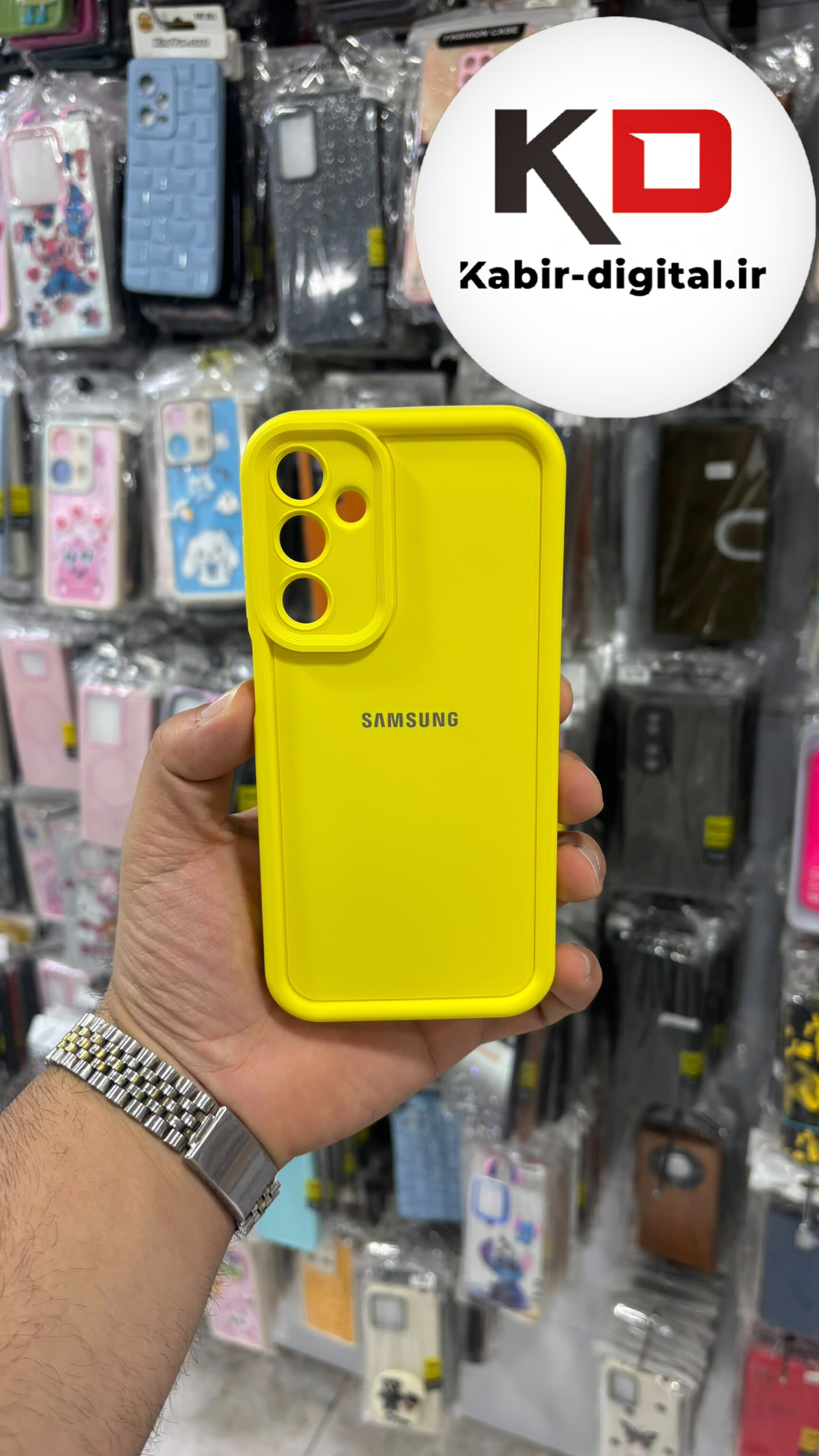 قاب گوشی Galaxy A15 / A25 / A24 سامسونگ سیلیکونی Solid Case ضد ضربه منحنی زرد محافظ لنز دار